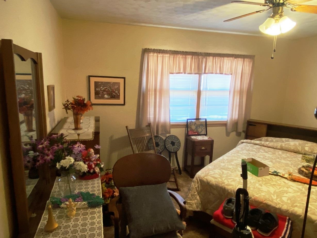 902 E 4th Newton KS 67114