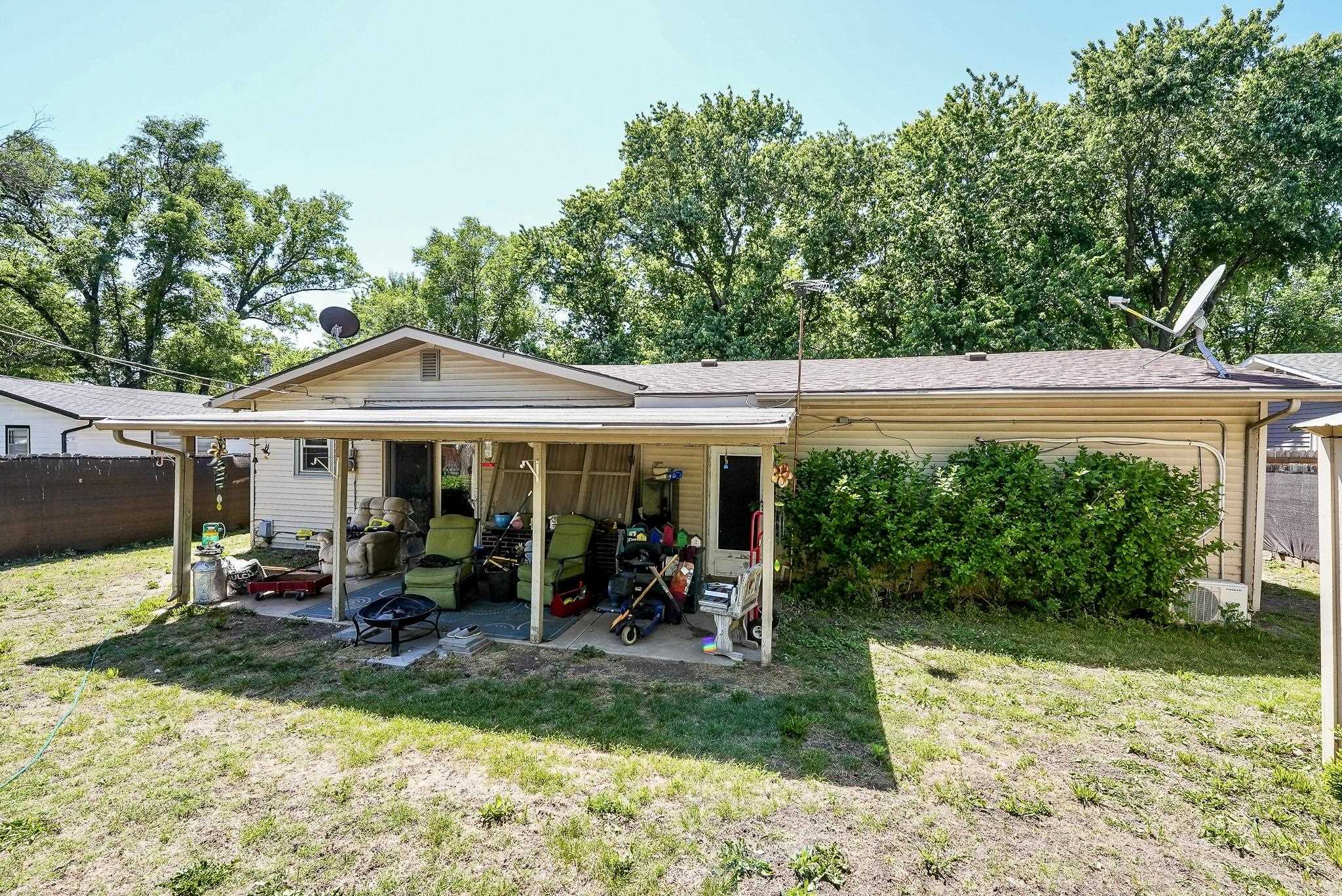 1646 N Montana Avenue El Dorado KS 67042