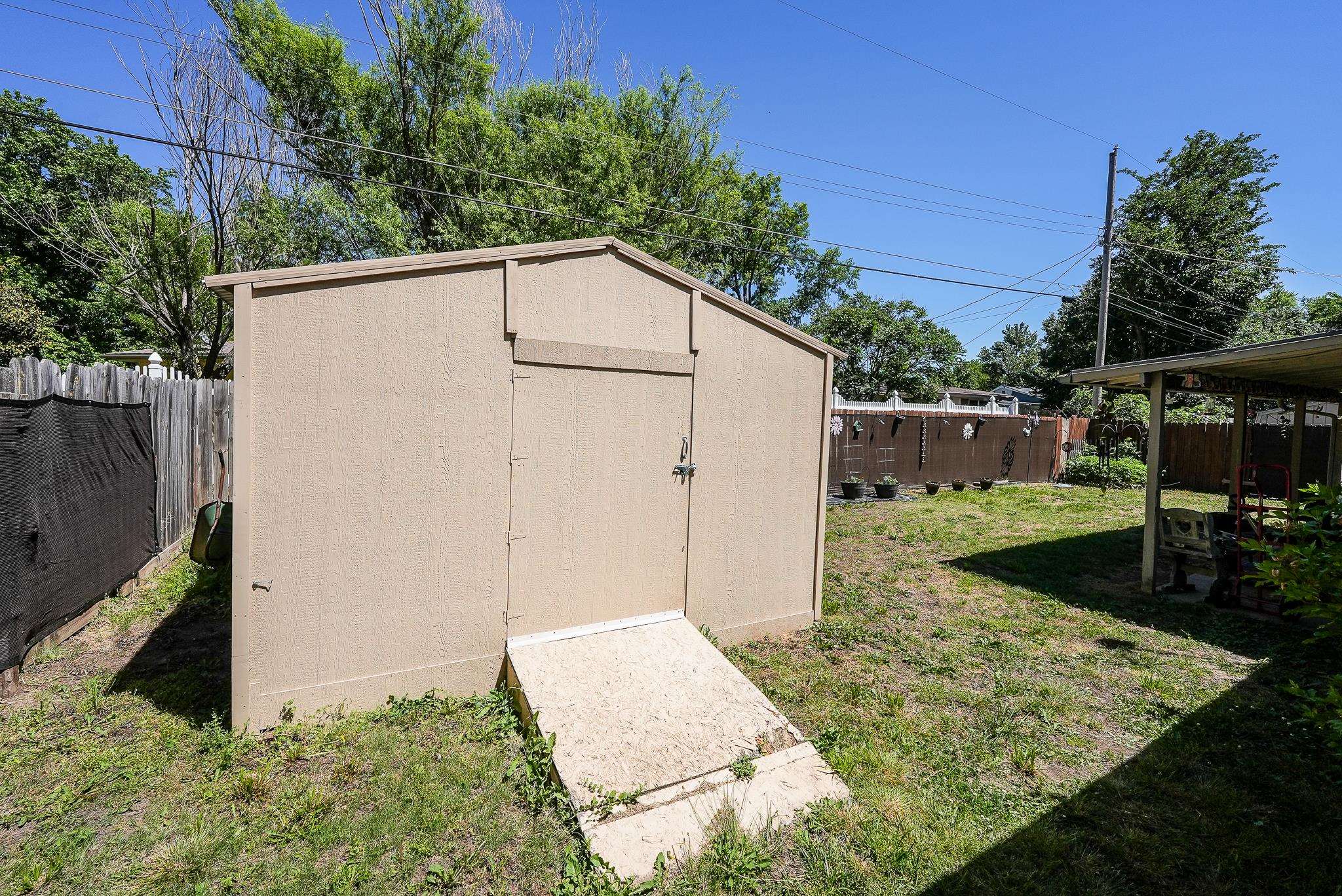 1646 N Montana Avenue El Dorado KS 67042