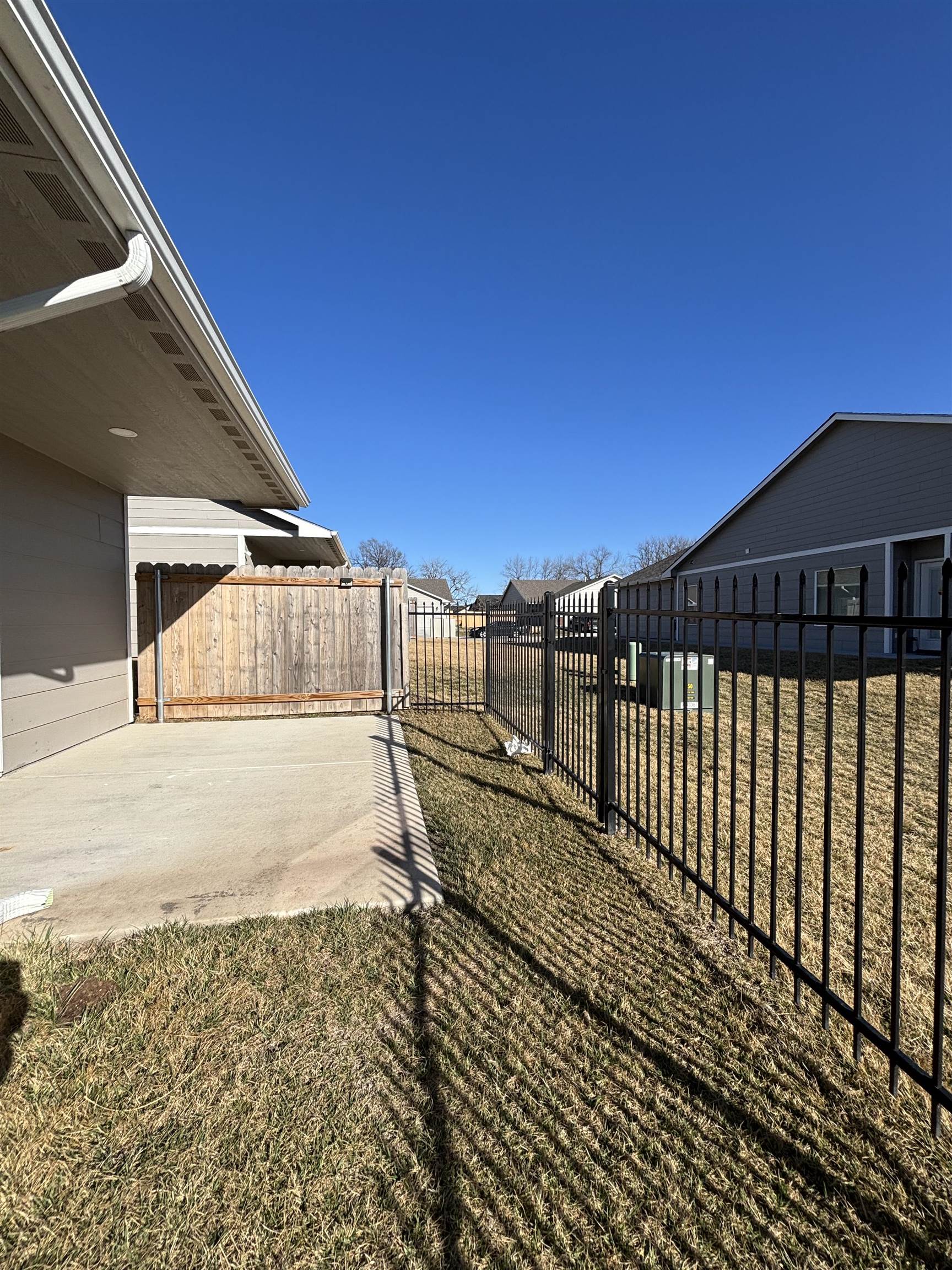 5436 N Colburn Court Bel Aire KS 67220