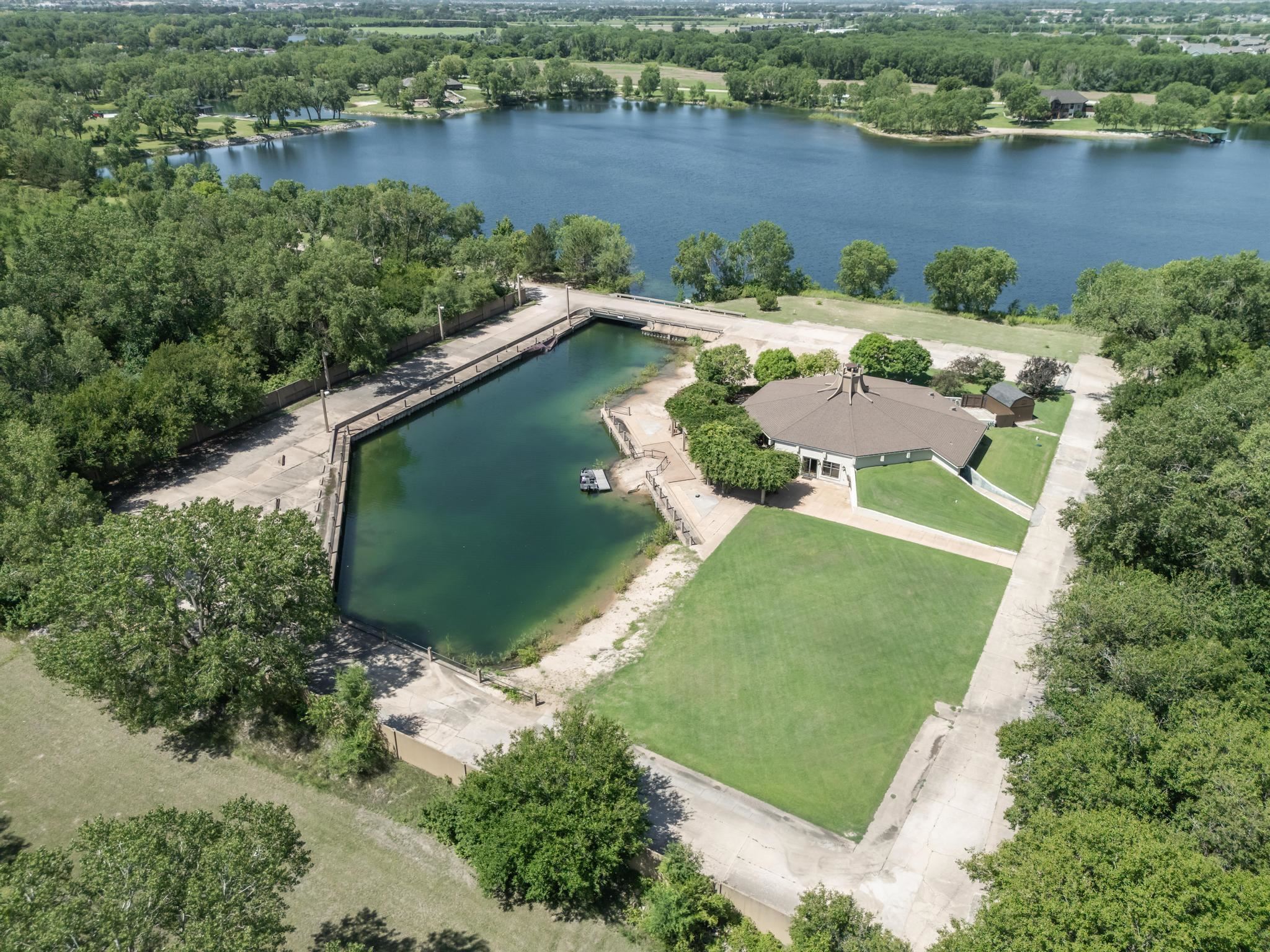 7610 W 45th Street N Maize KS 67101