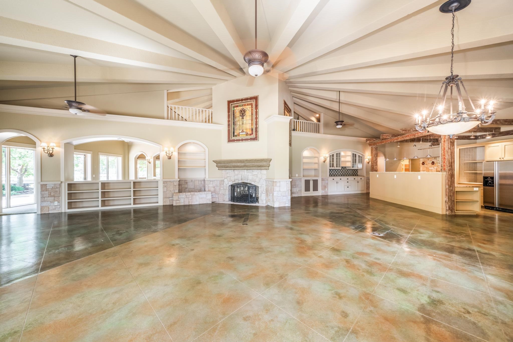 7610 W 45th Street N Maize KS 67101