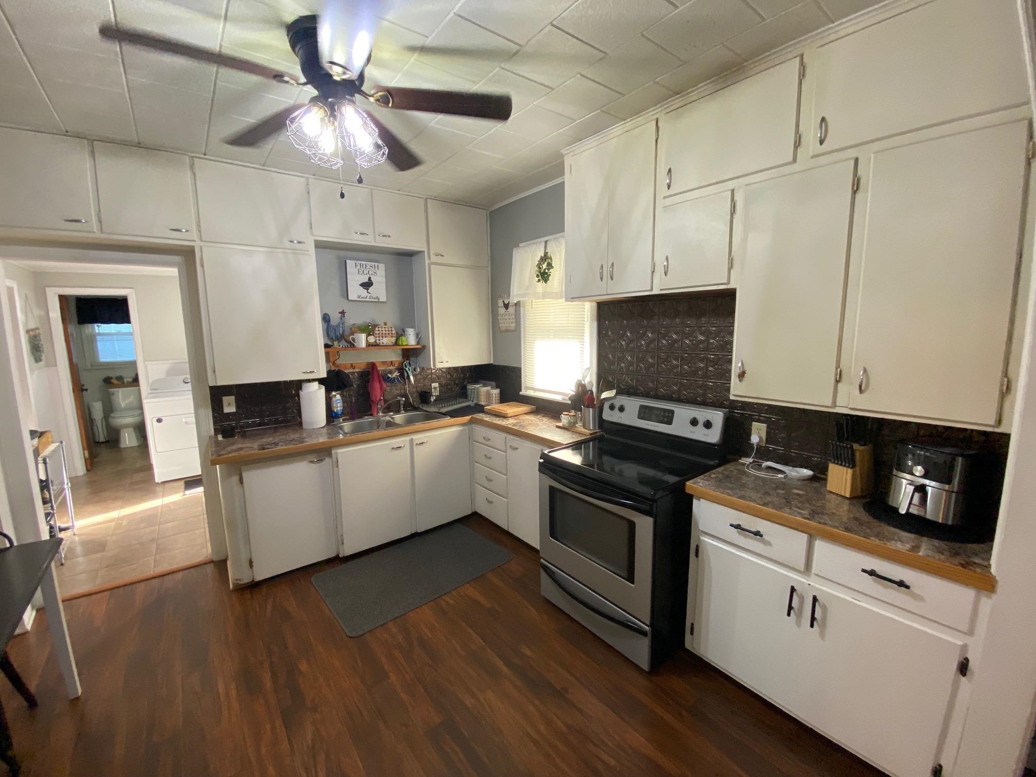 915 S 2nd Street Arkansas City KS 67005