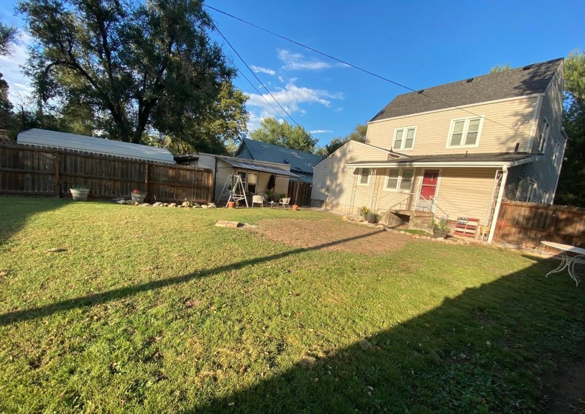 915 S 2nd Street Arkansas City KS 67005