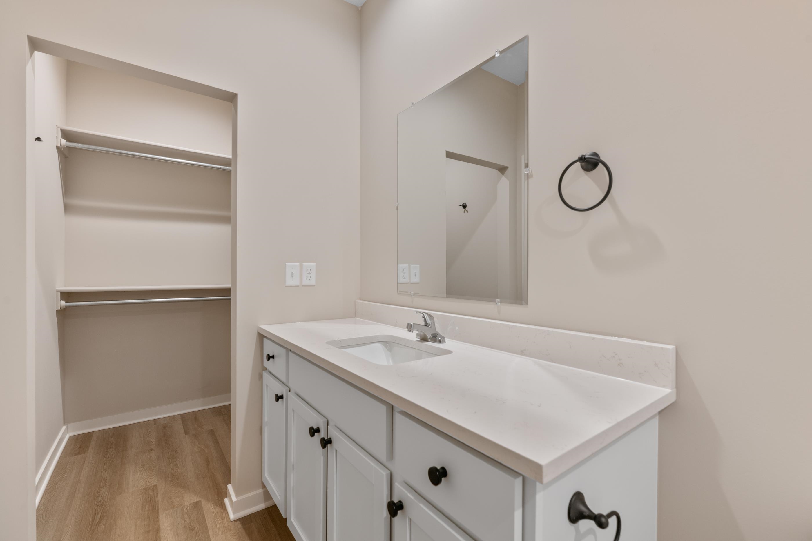 2447 W Macarthur Court Wichita KS 67217
