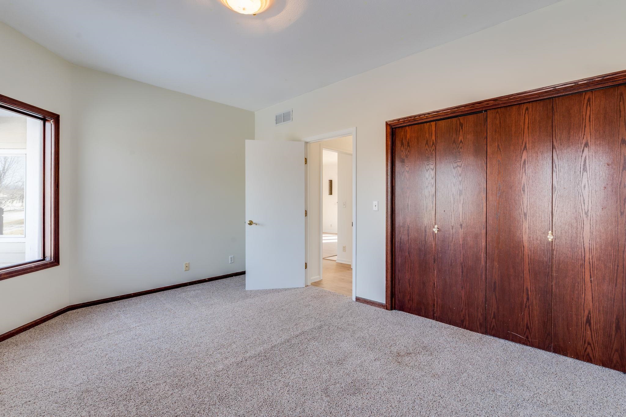 8229 E Oxford Court Wichita KS 67226