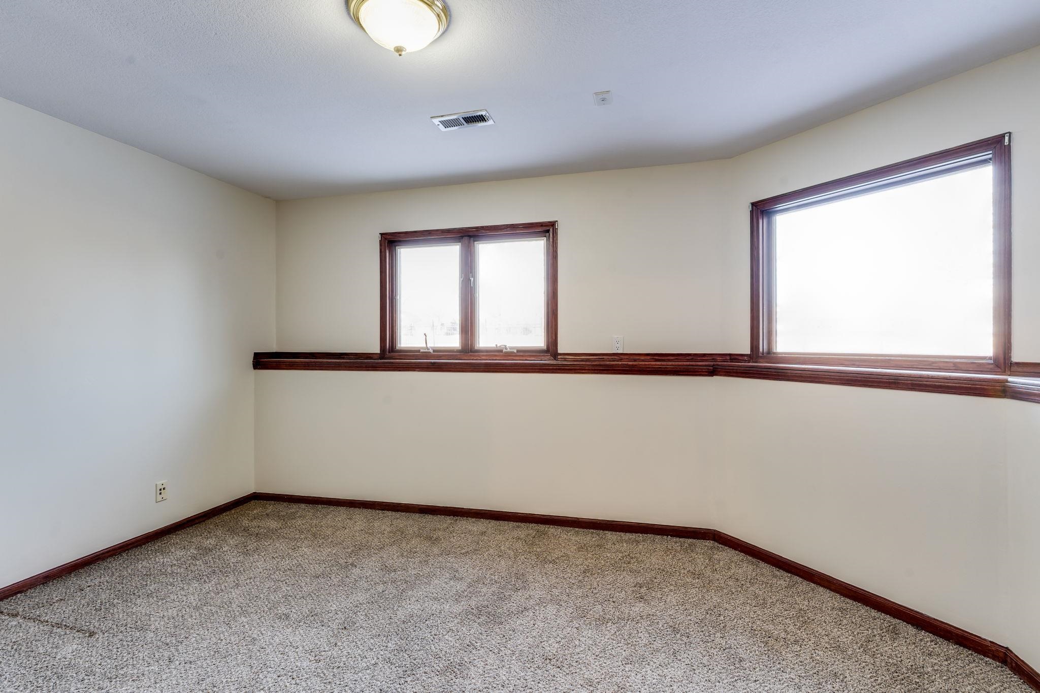 8229 E Oxford Court Wichita KS 67226