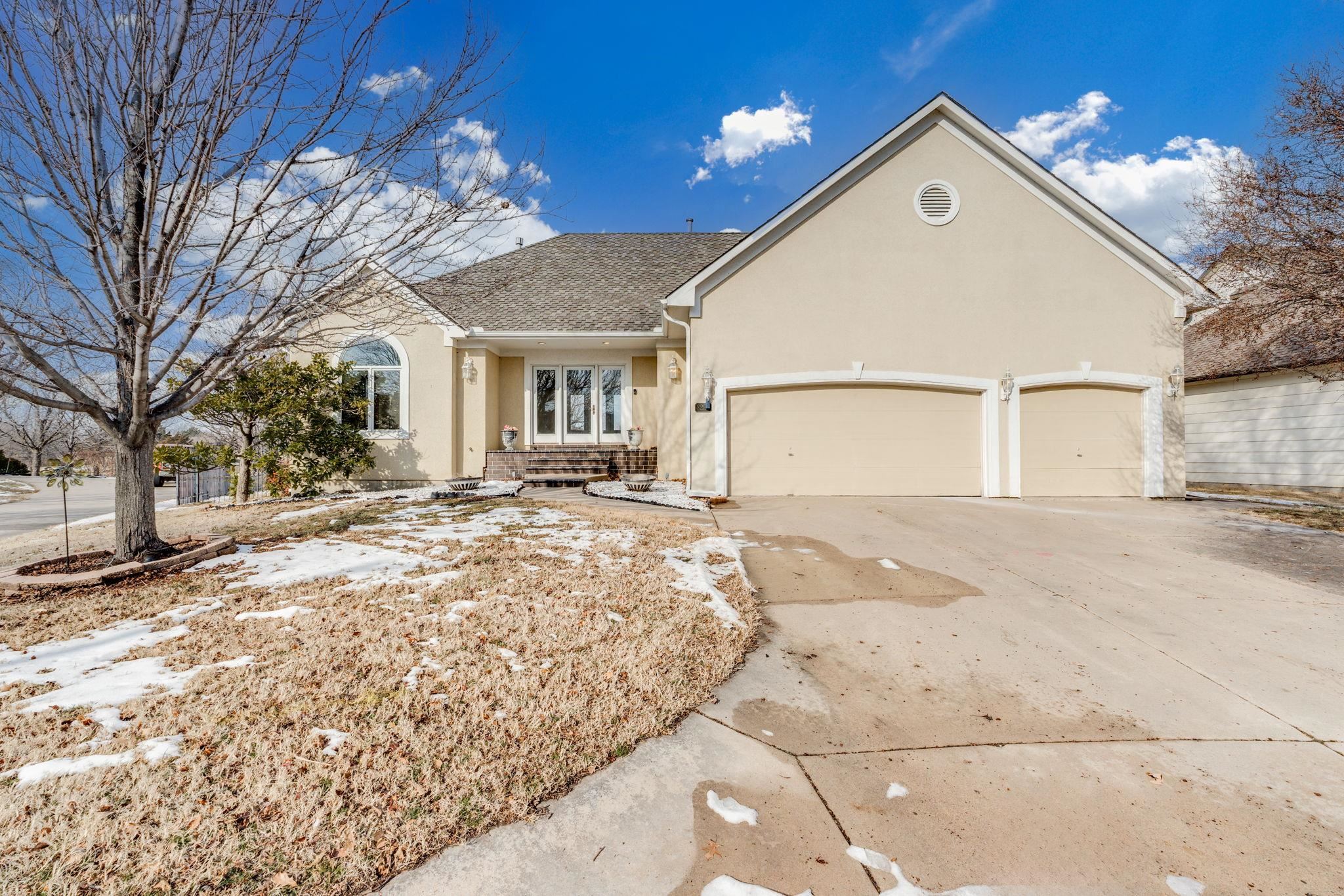 8229 E Oxford Court Wichita KS 67226