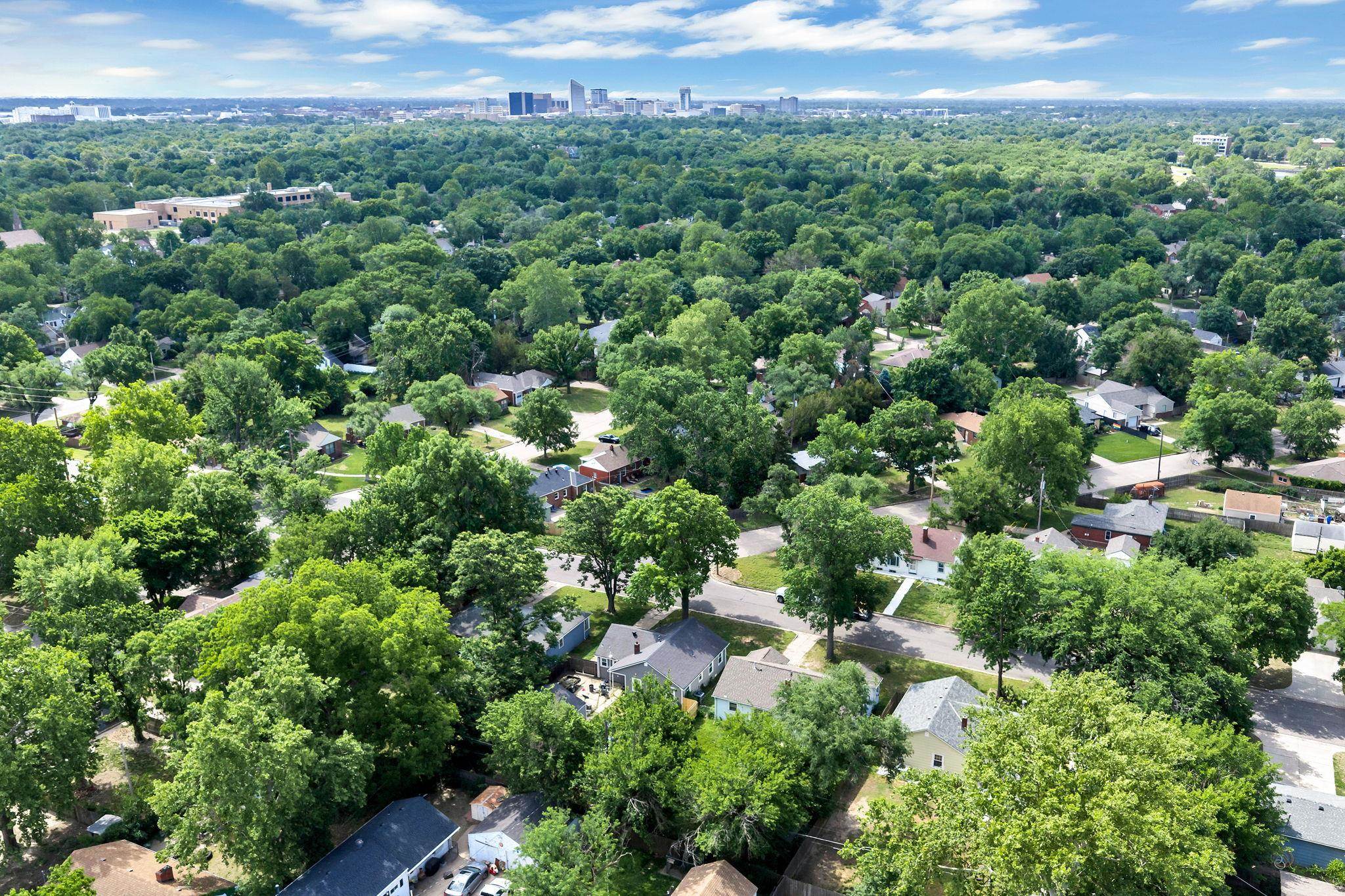 1514 W 16th Street N Wichita KS 67203