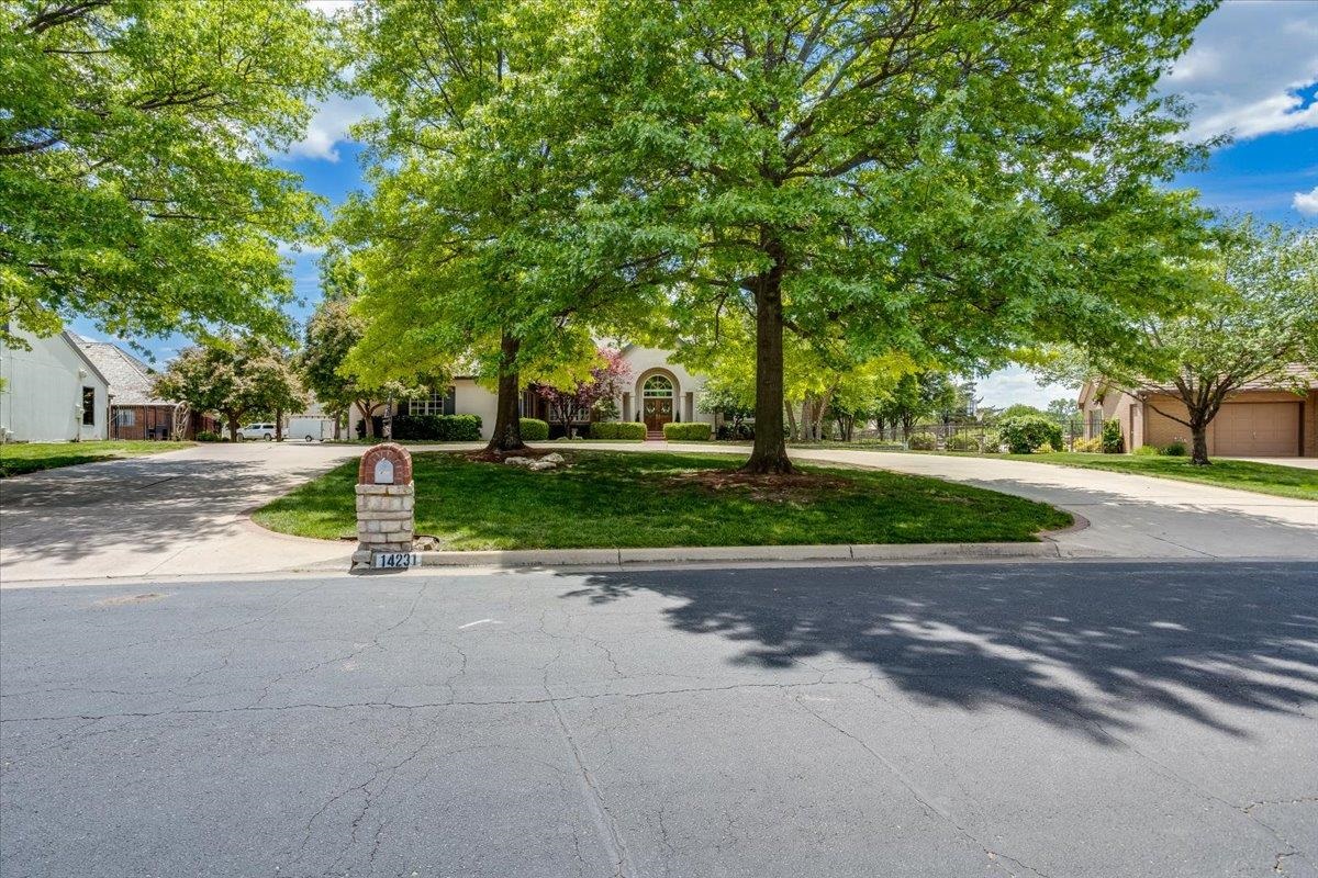 14231 E Donegal Circle Wichita KS 67230