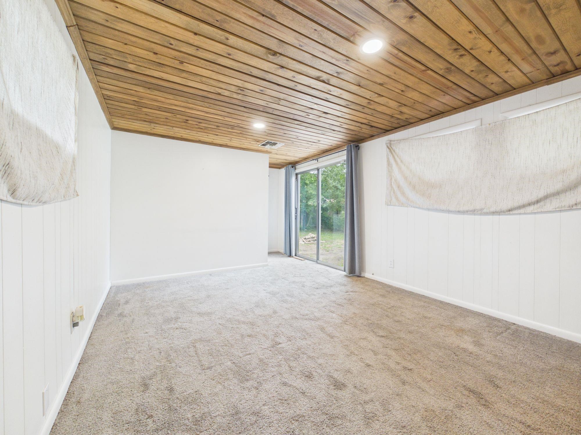 2012 S Ridgewood Drive Wichita KS 67218