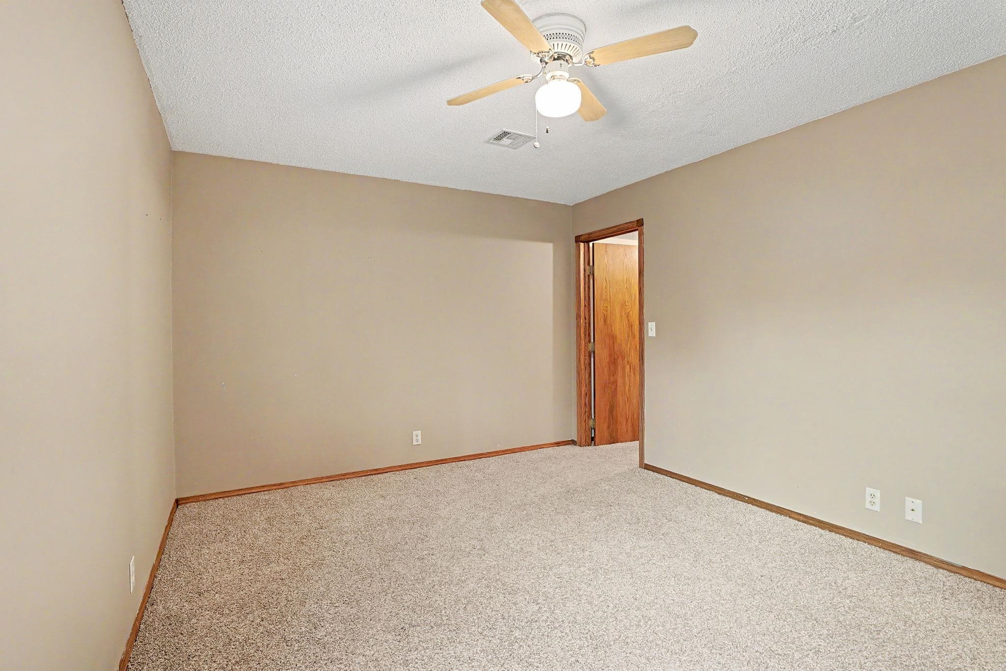 2929 N Parkwood Court Wichita KS 67220