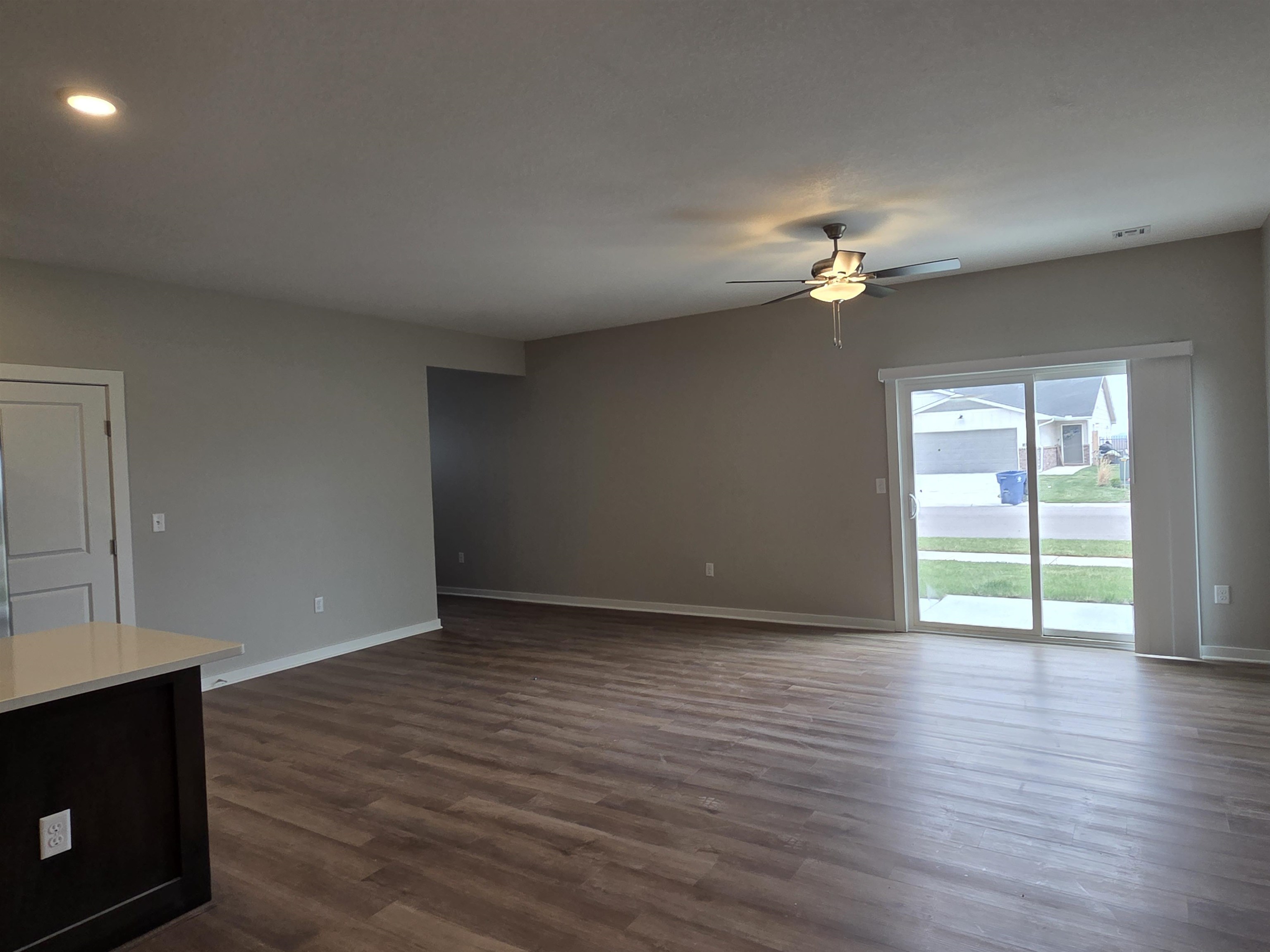 2449 S Wheatland Court Wichita KS 67235