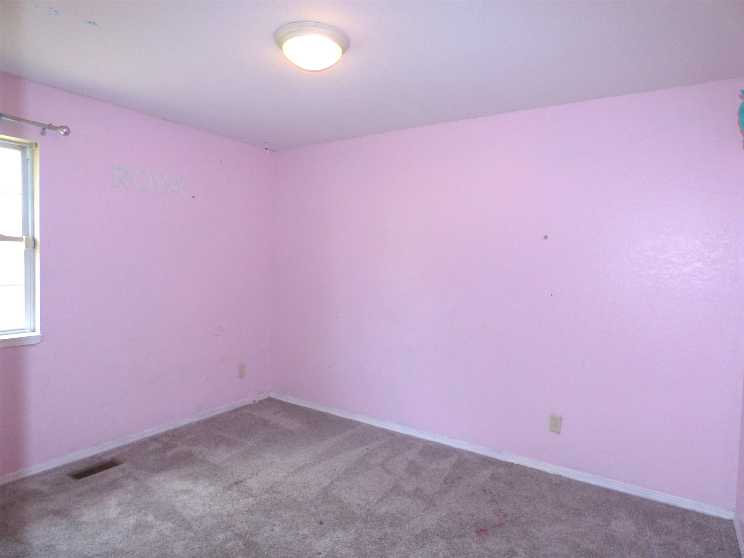 1937 S Chateau Street Wichita KS 67207