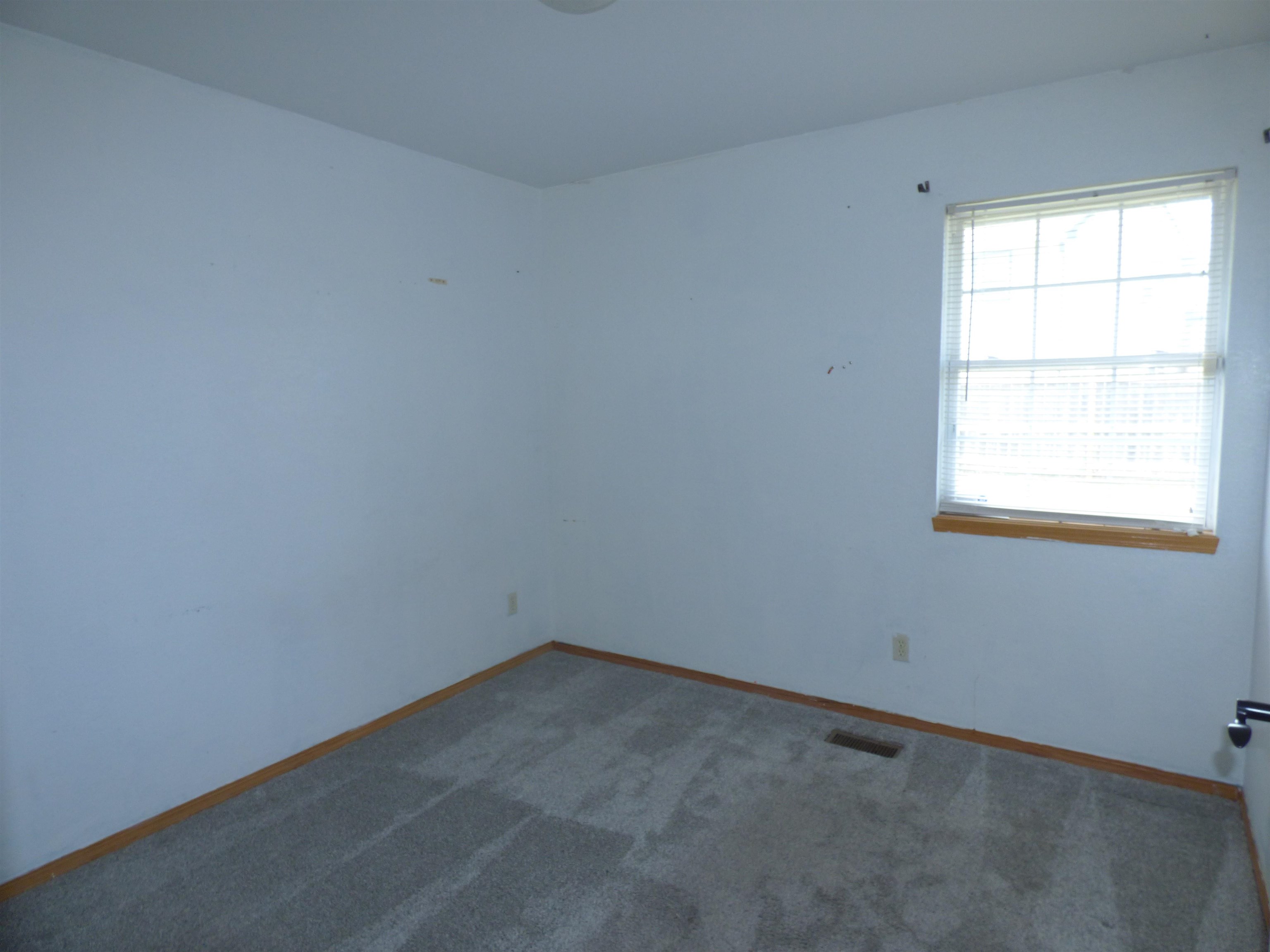 1937 S Chateau Street Wichita KS 67207