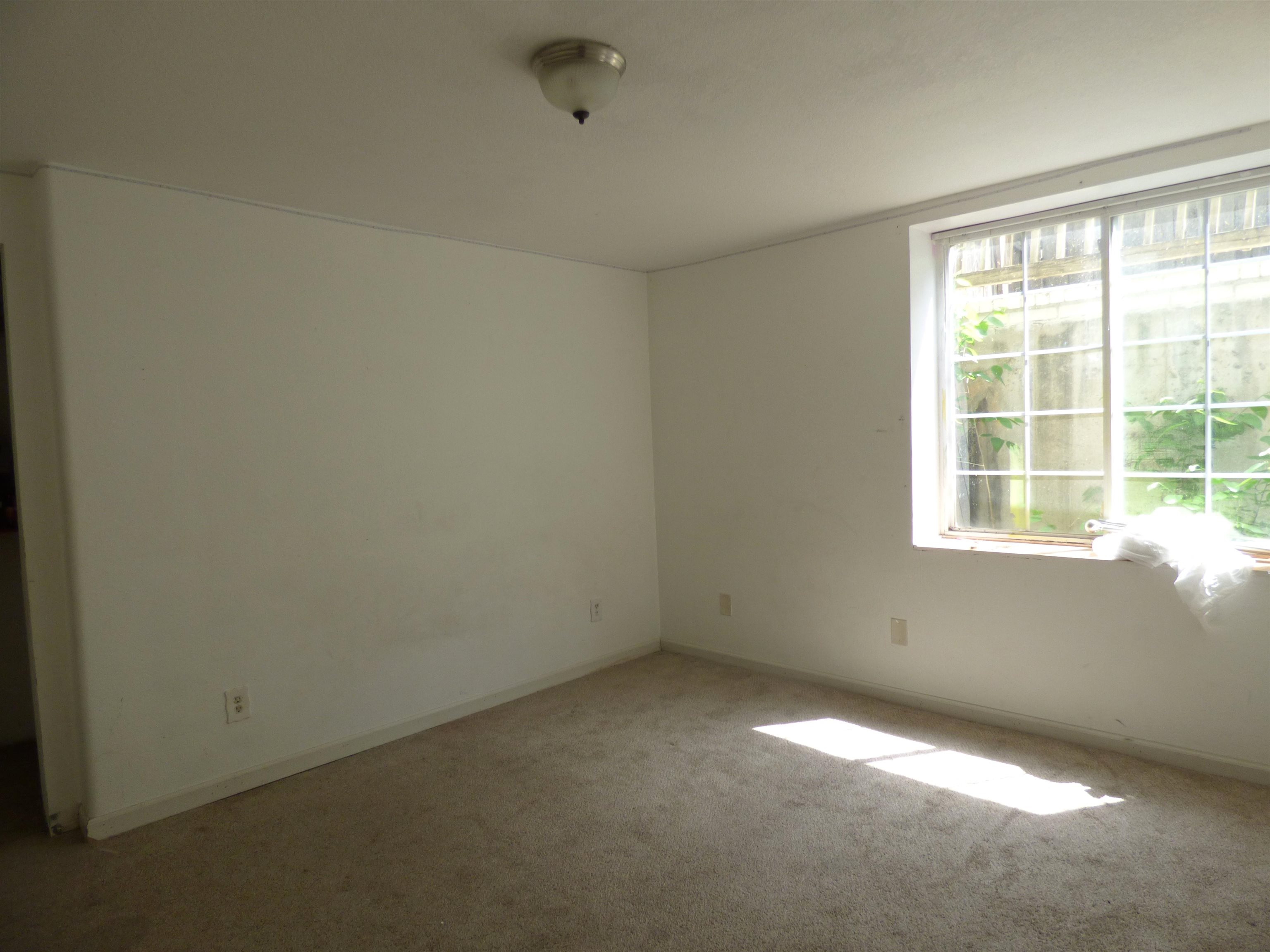 1937 S Chateau Street Wichita KS 67207