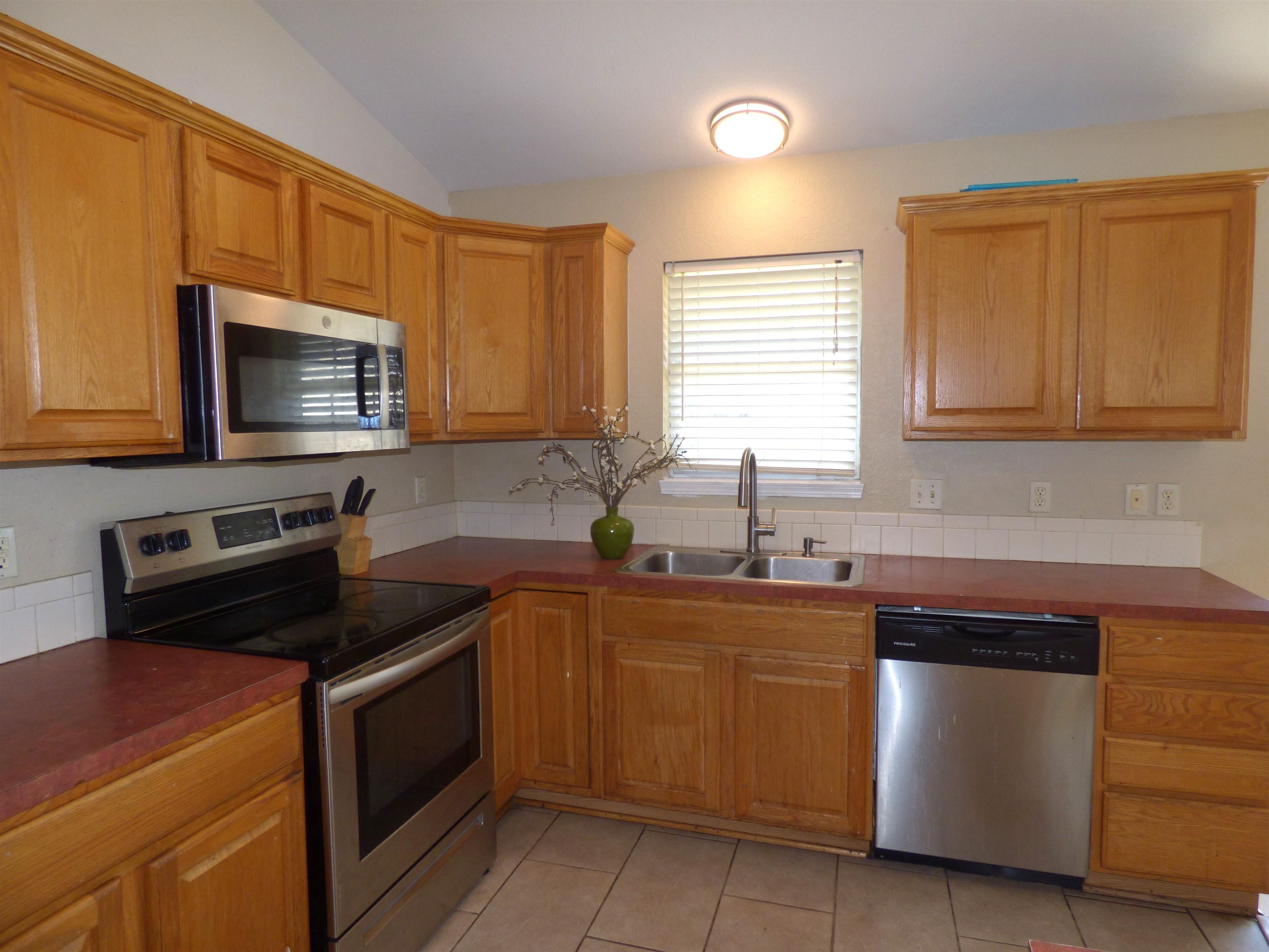 1937 S Chateau Street Wichita KS 67207