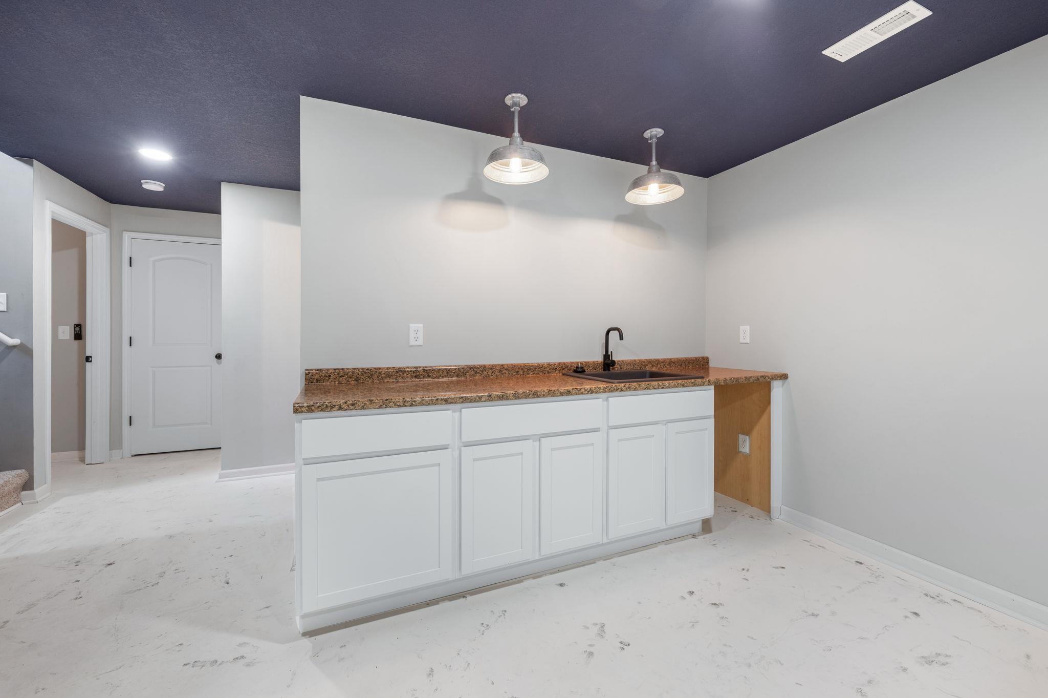 2018 E Clover Court Andover KS 67002-8446