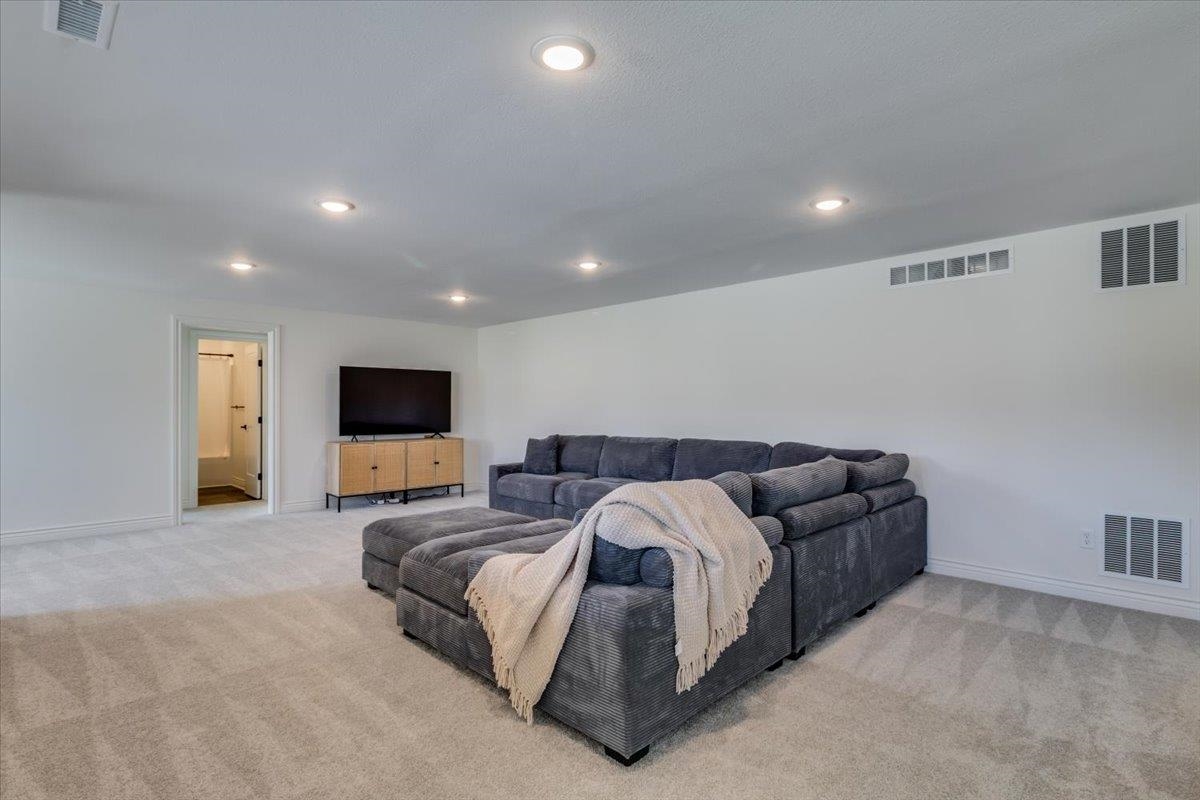 10511 W Basil Wichita KS 67215