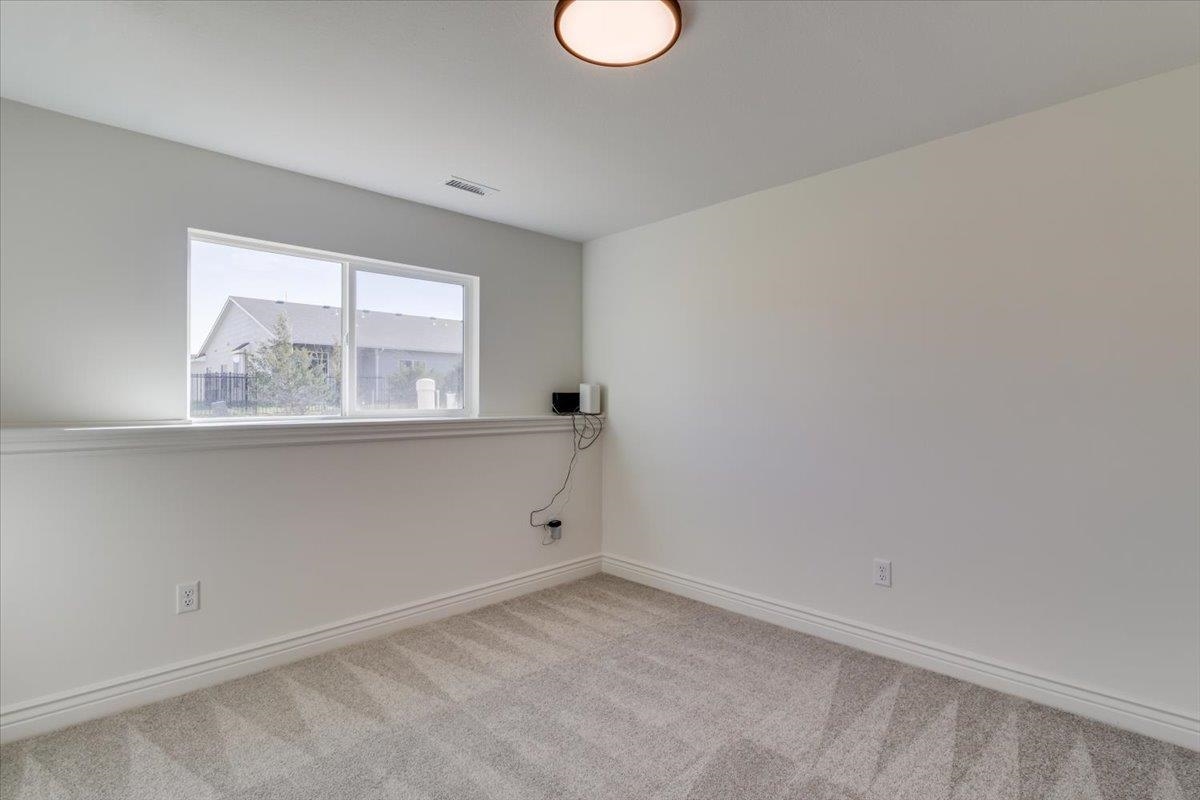 10511 W Basil Wichita KS 67215