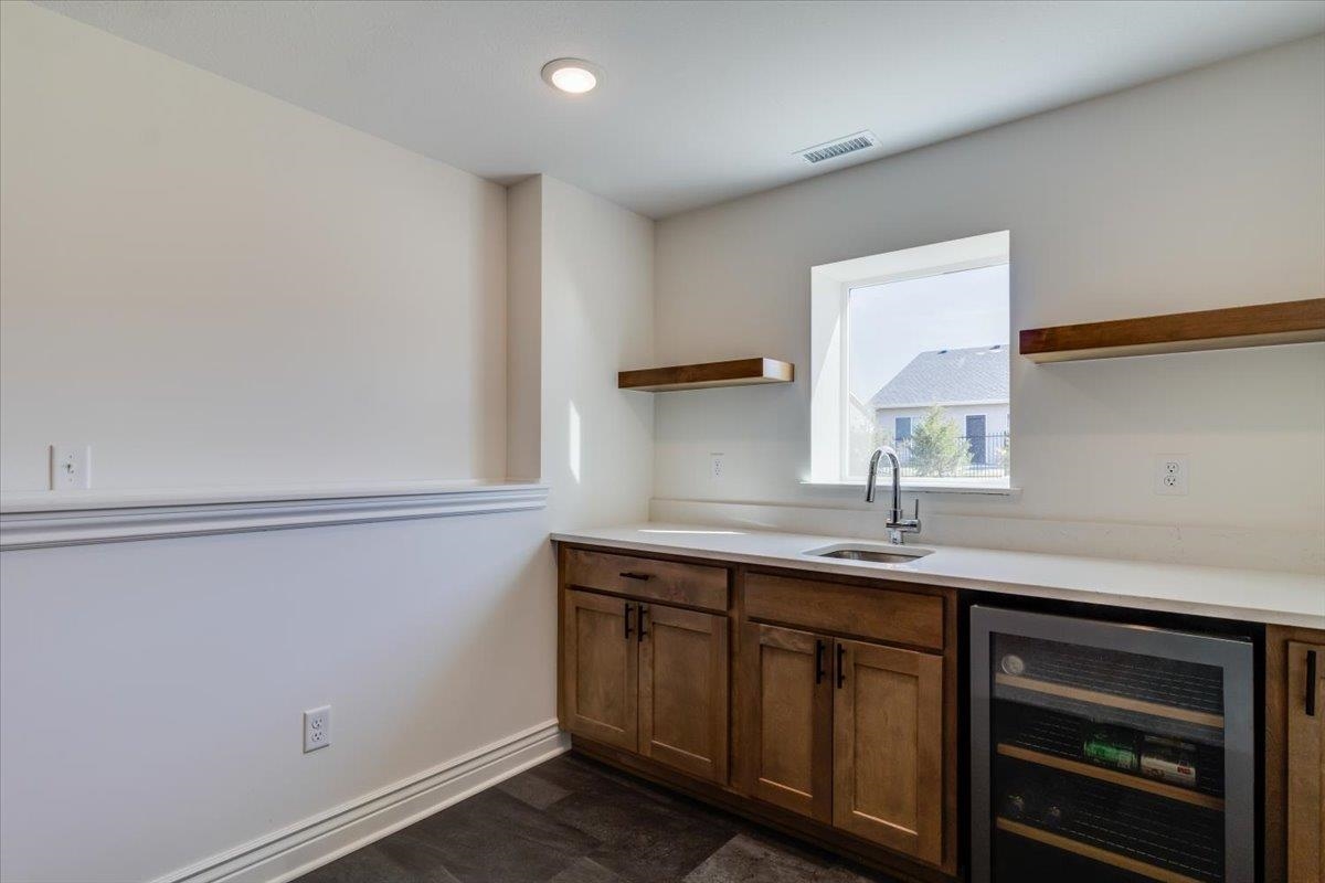 10511 W Basil Wichita KS 67215