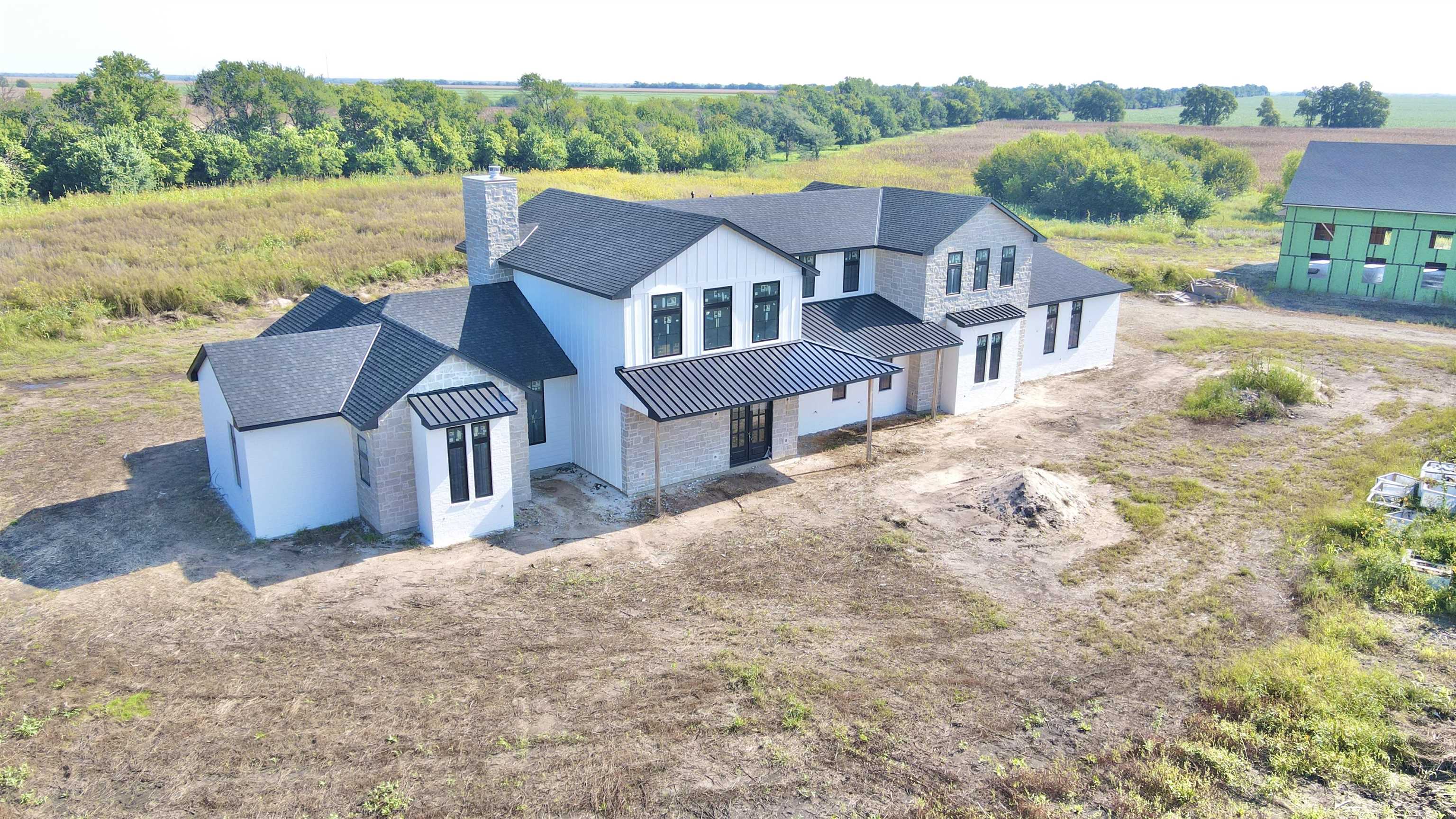11682 NW 160th Street Newton KS 67114