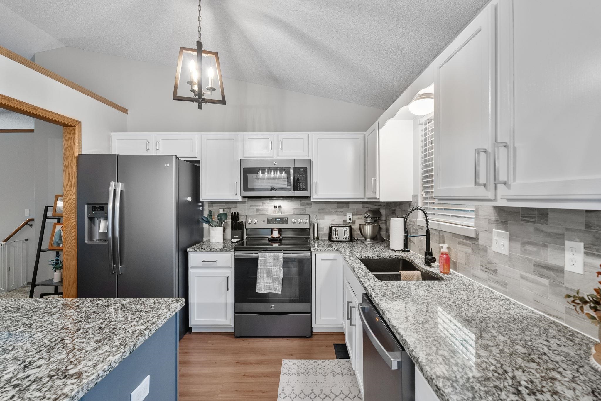 1617 N Mcrae Court Goddard KS 67052