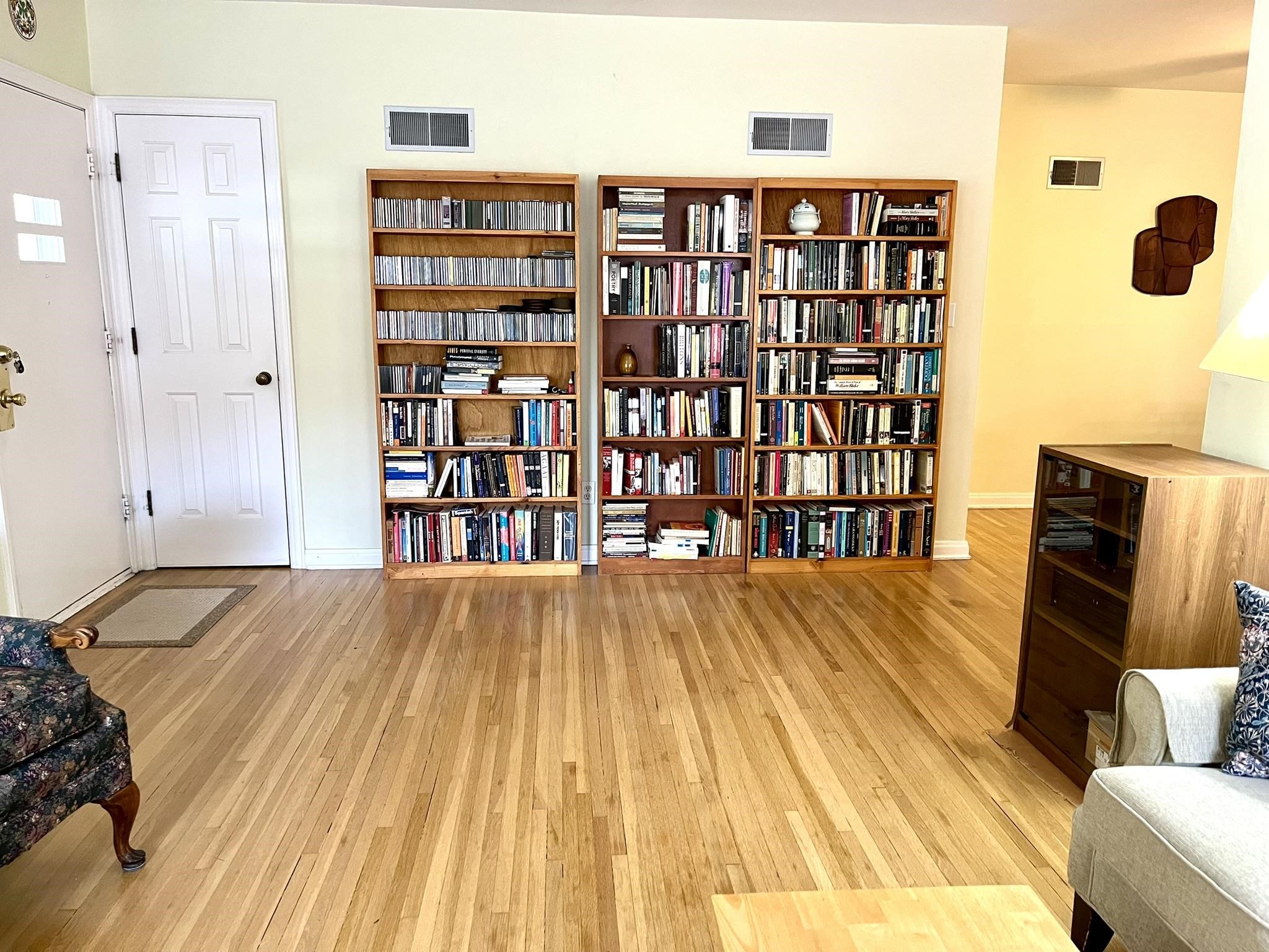 127 N Pinecrest Wichita KS 67208