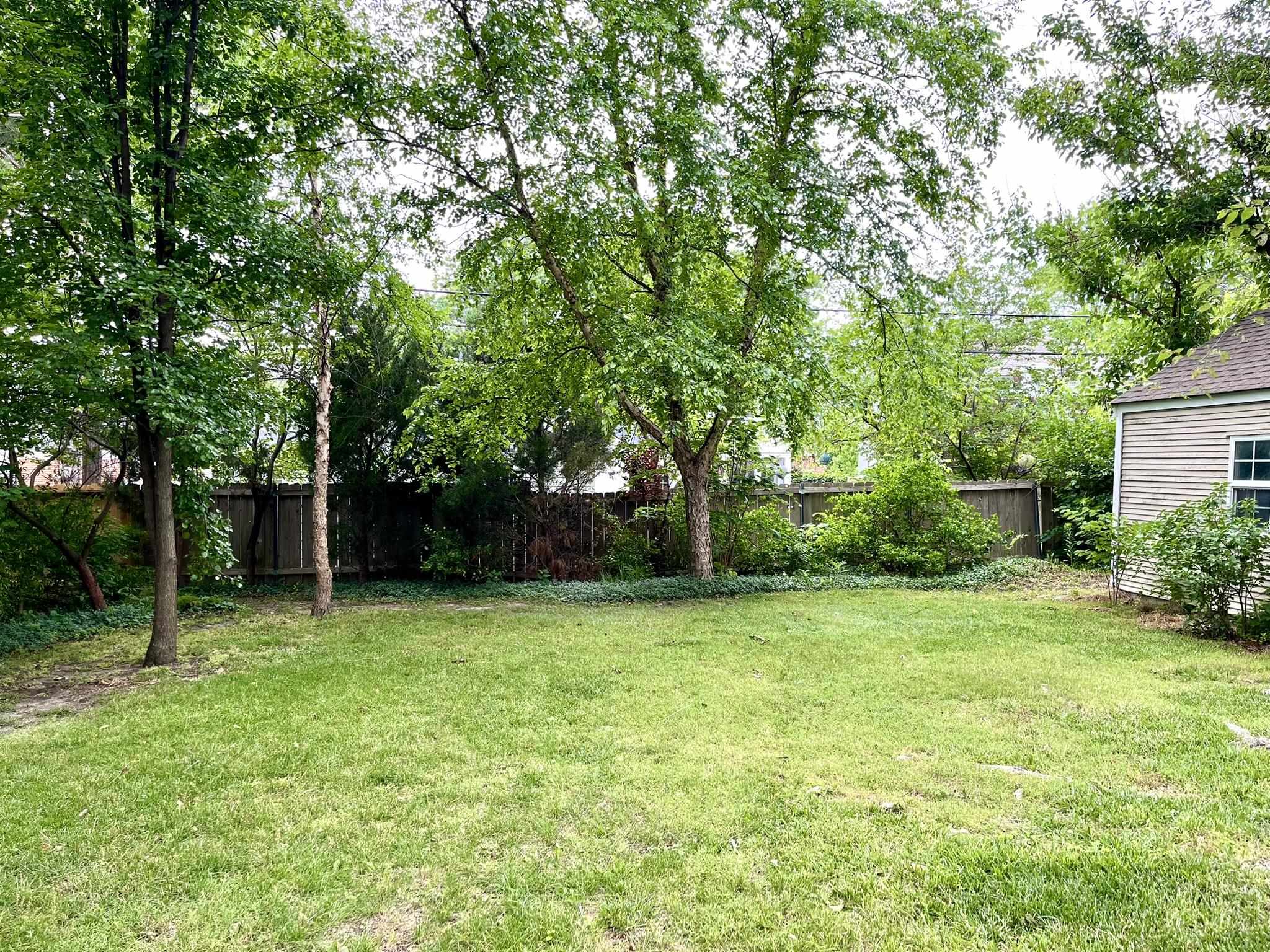 127 N Pinecrest Wichita KS 67208