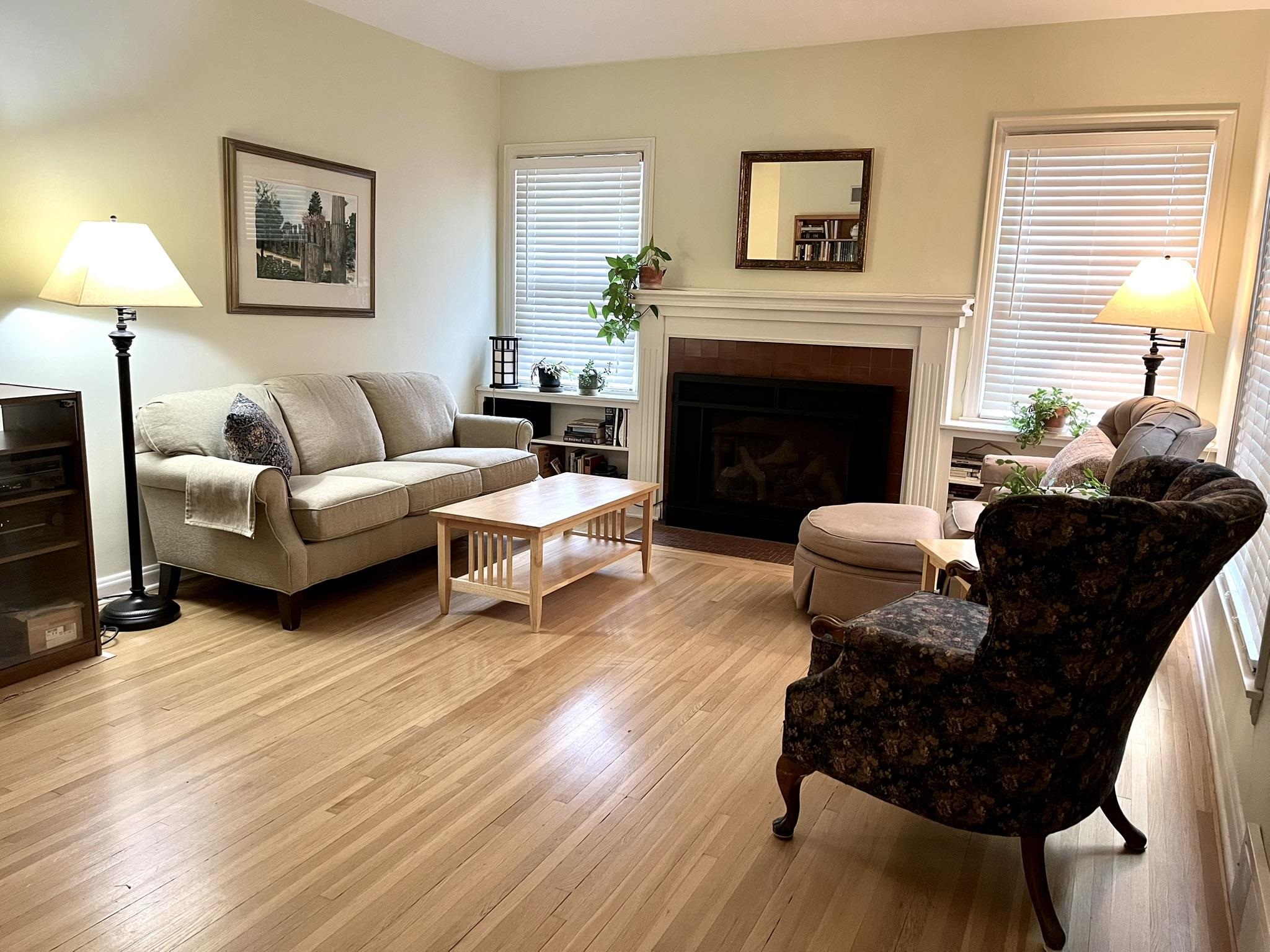 127 N Pinecrest Wichita KS 67208