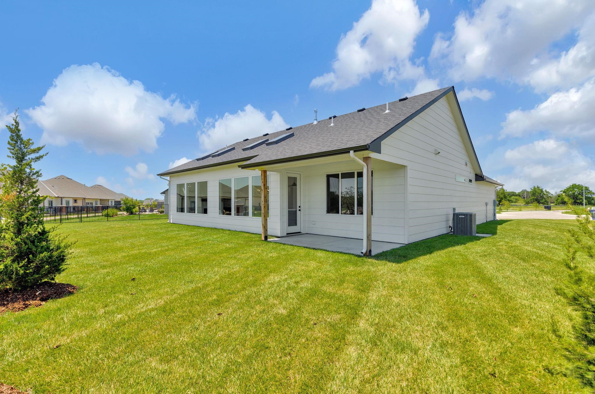 844 N Speyside Circle Andover KS 67002