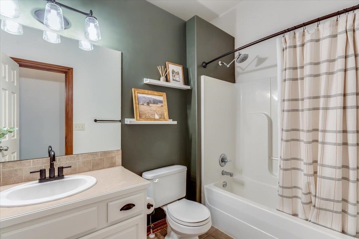 614 W Douglas Avenue Andover KS 67002