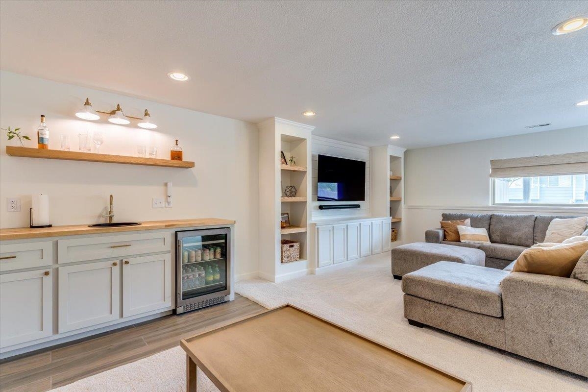 614 W Douglas Avenue Andover KS 67002