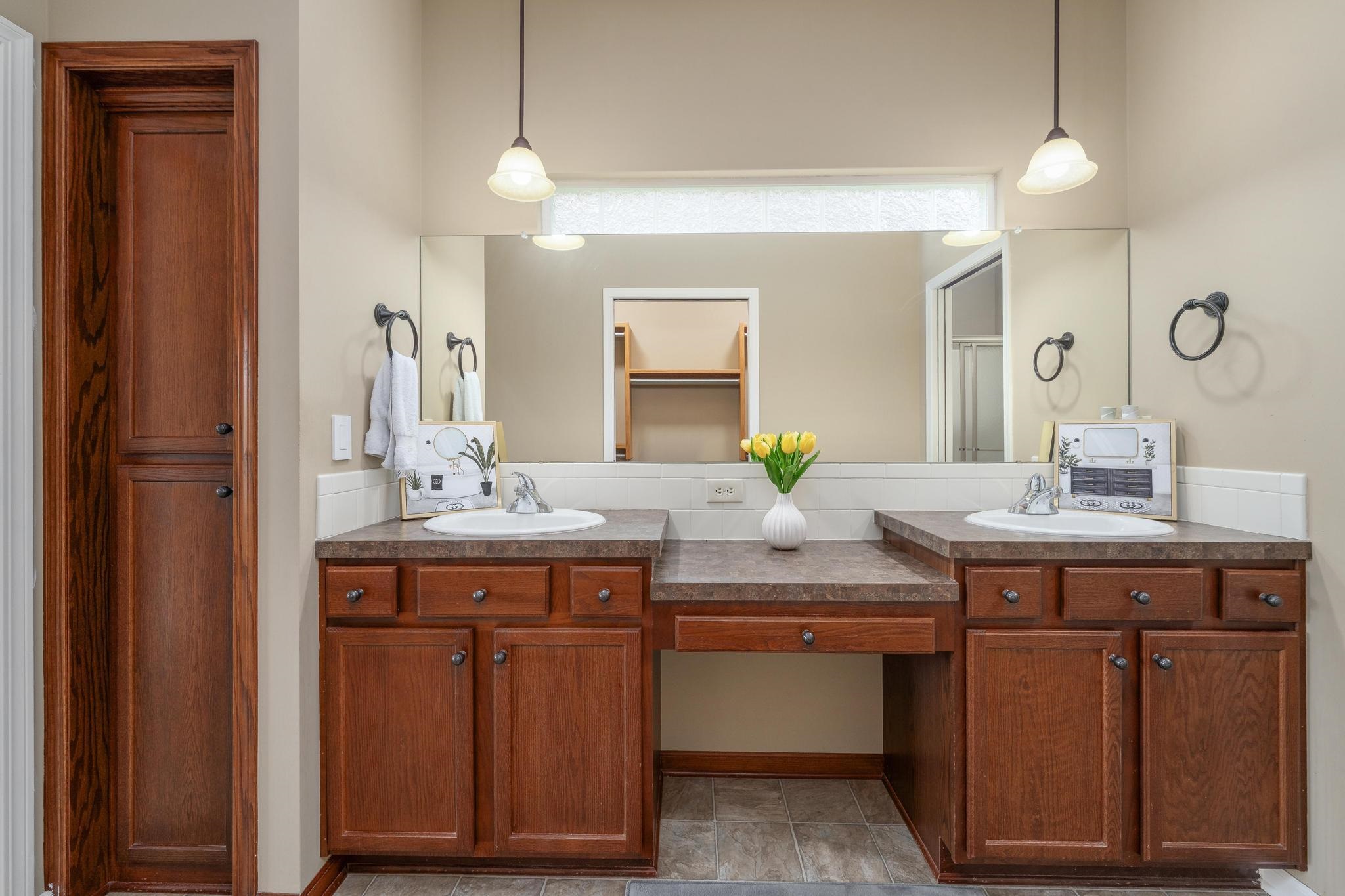 3730 N Ridge Port Court Wichita KS 67205