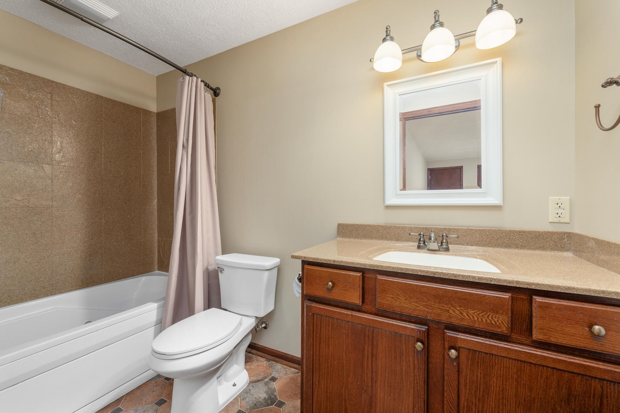 3730 N Ridge Port Court Wichita KS 67205