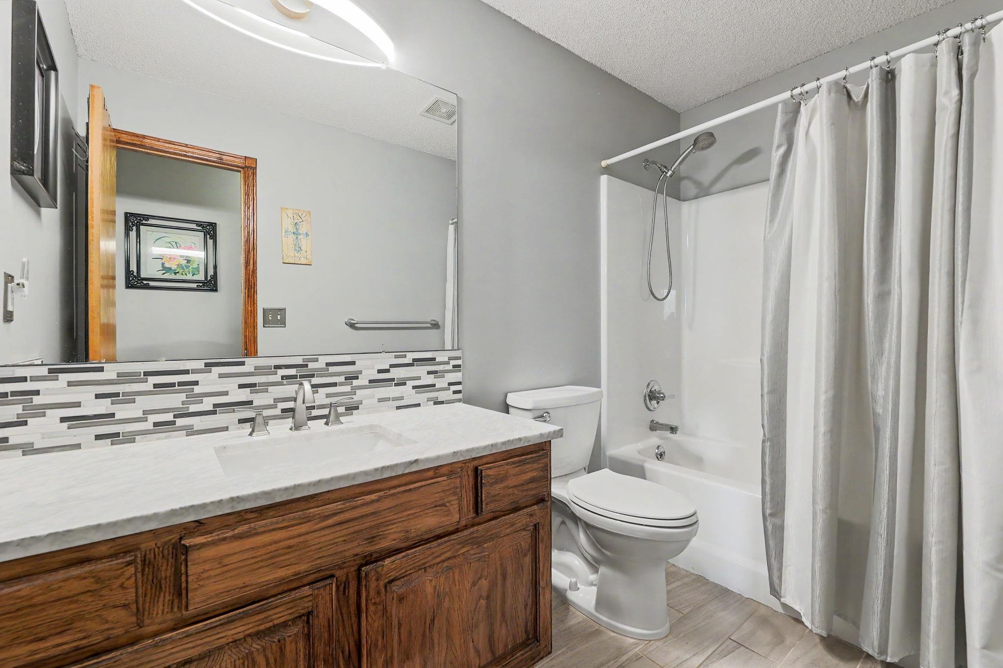 1326 S Summit Road Derby KS 67037