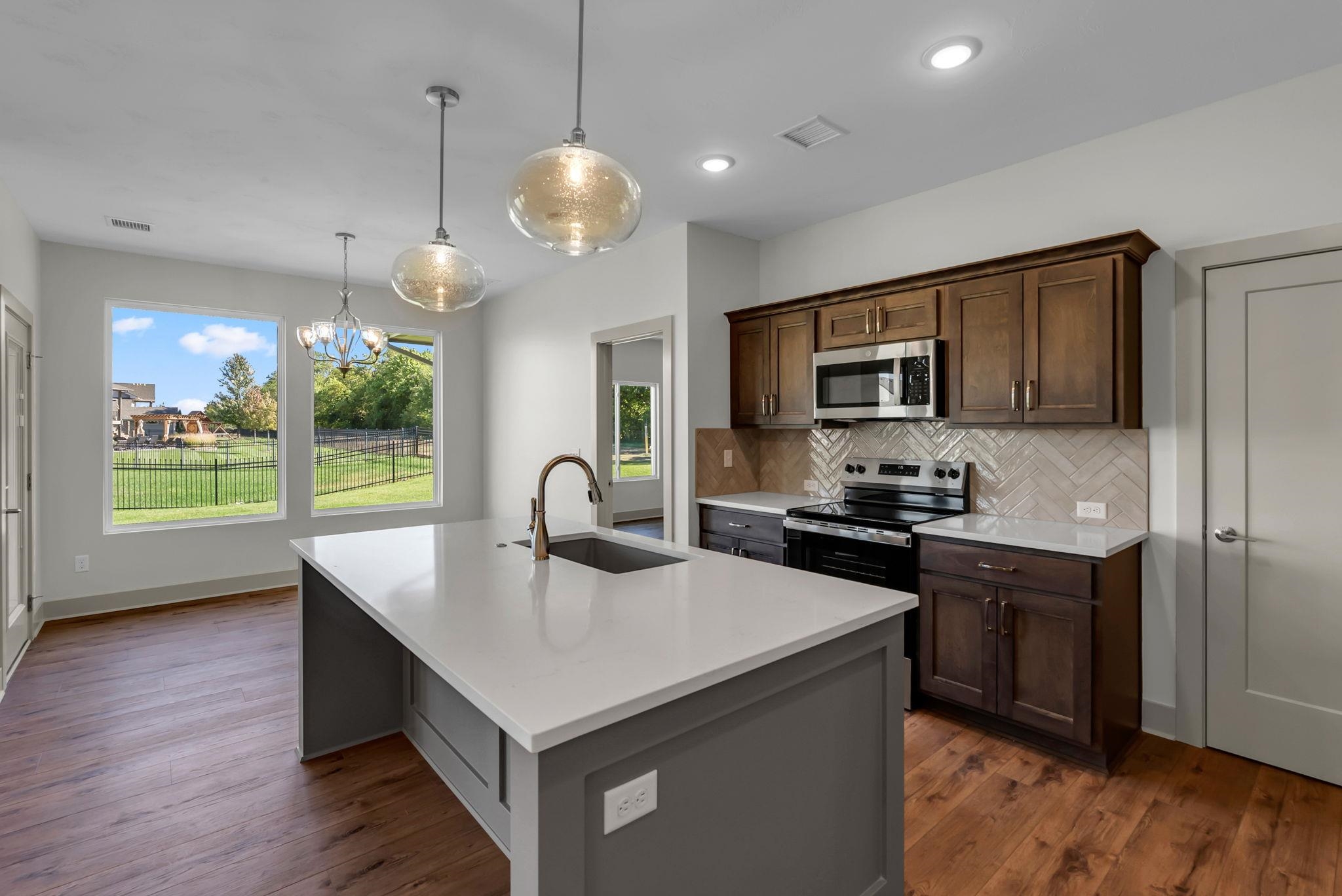 5016 N Highland Street Bel Aire KS 67220