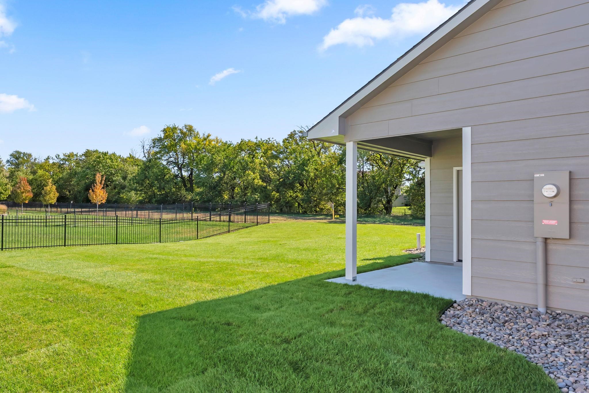 5016 N Highland Street Bel Aire KS 67220