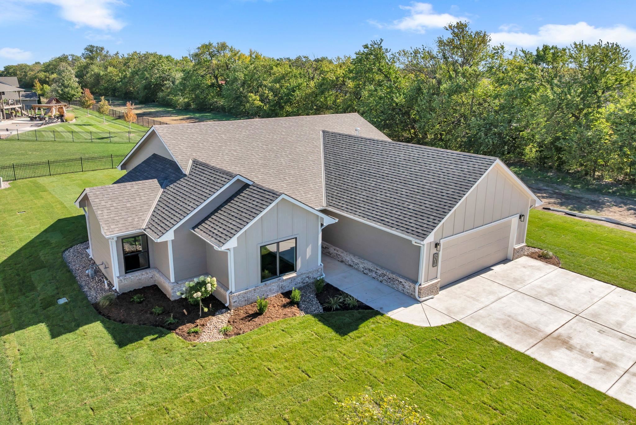 5016 N Highland Street Bel Aire KS 67220