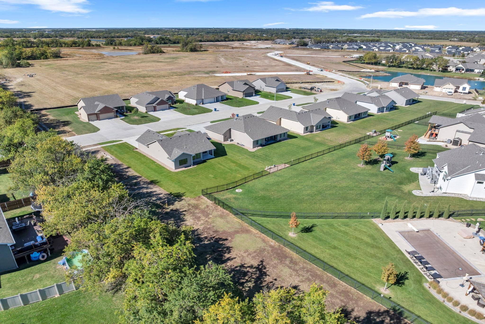 5016 N Highland Street Bel Aire KS 67220