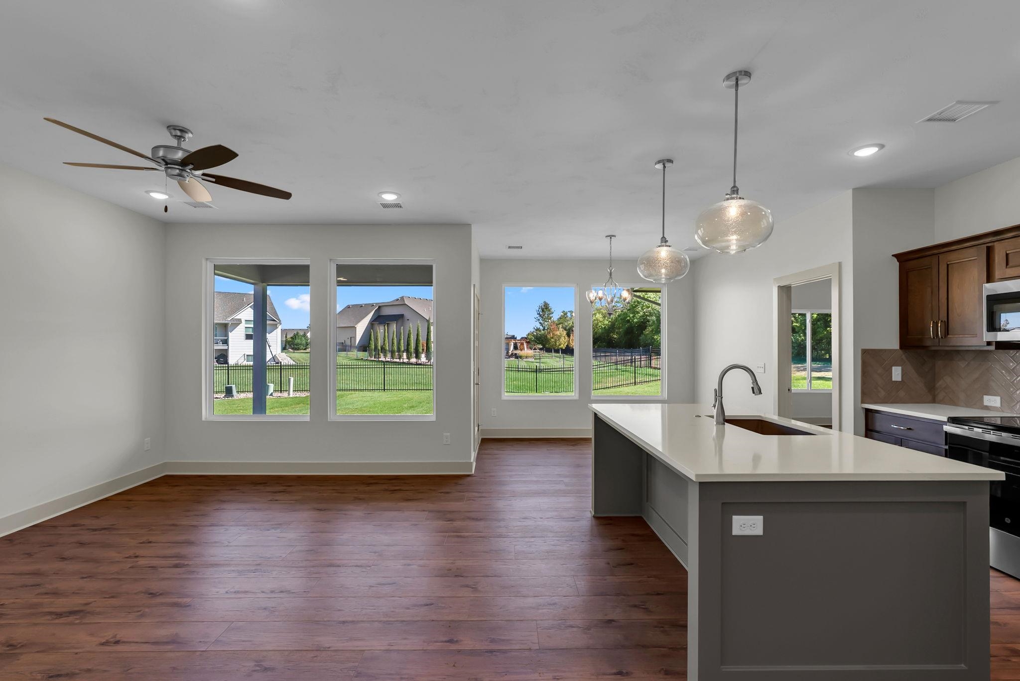 5016 N Highland Street Bel Aire KS 67220