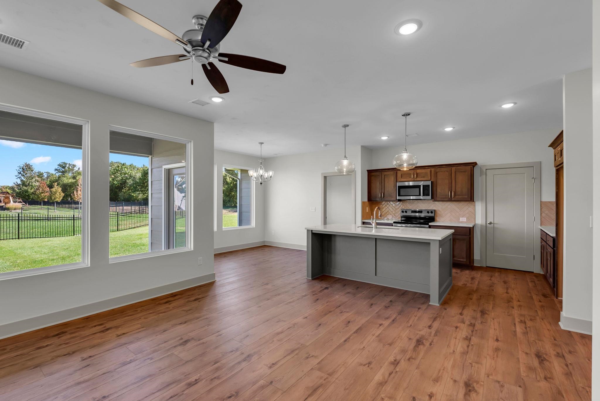 5016 N Highland Street Bel Aire KS 67220