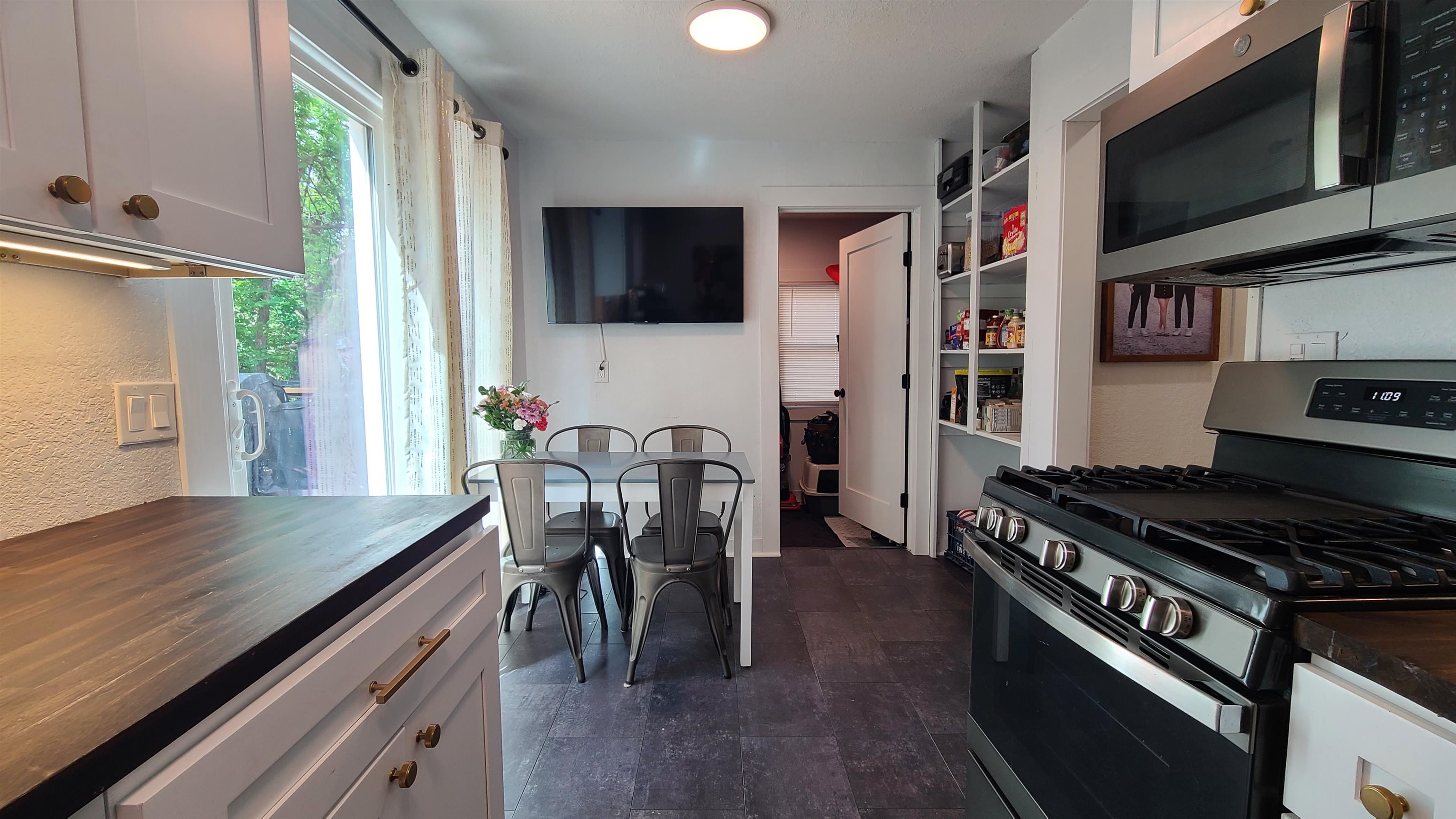 1106 E 7th Wellington KS 67152