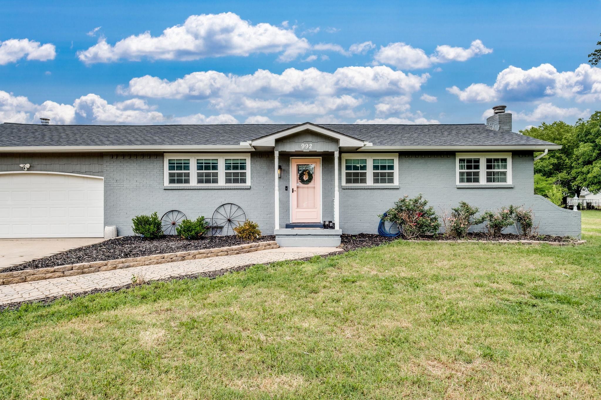 992 E 121st Avenue N Belle Plaine KS 67013