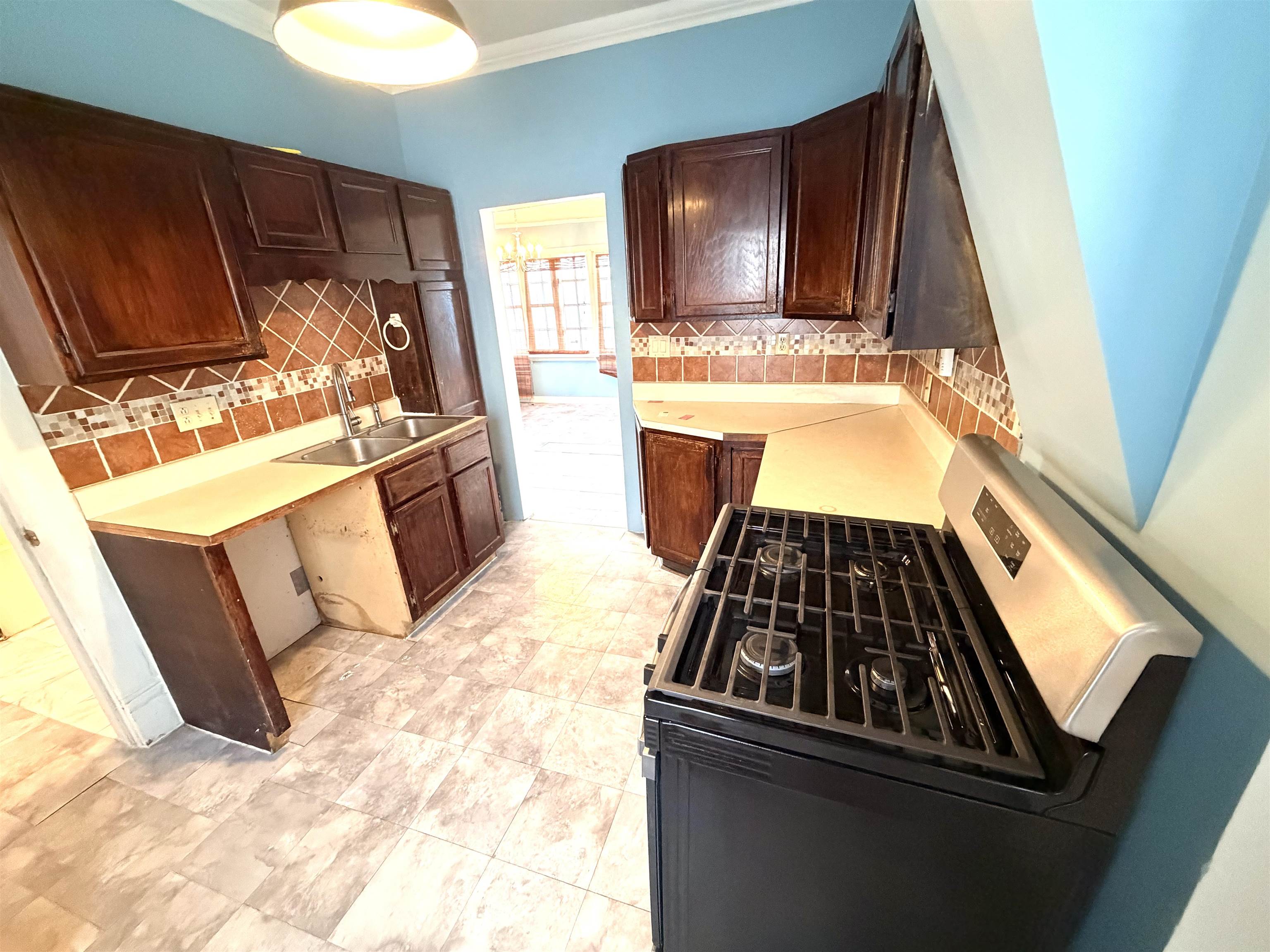 1534 S Main Street Wichita KS 67213