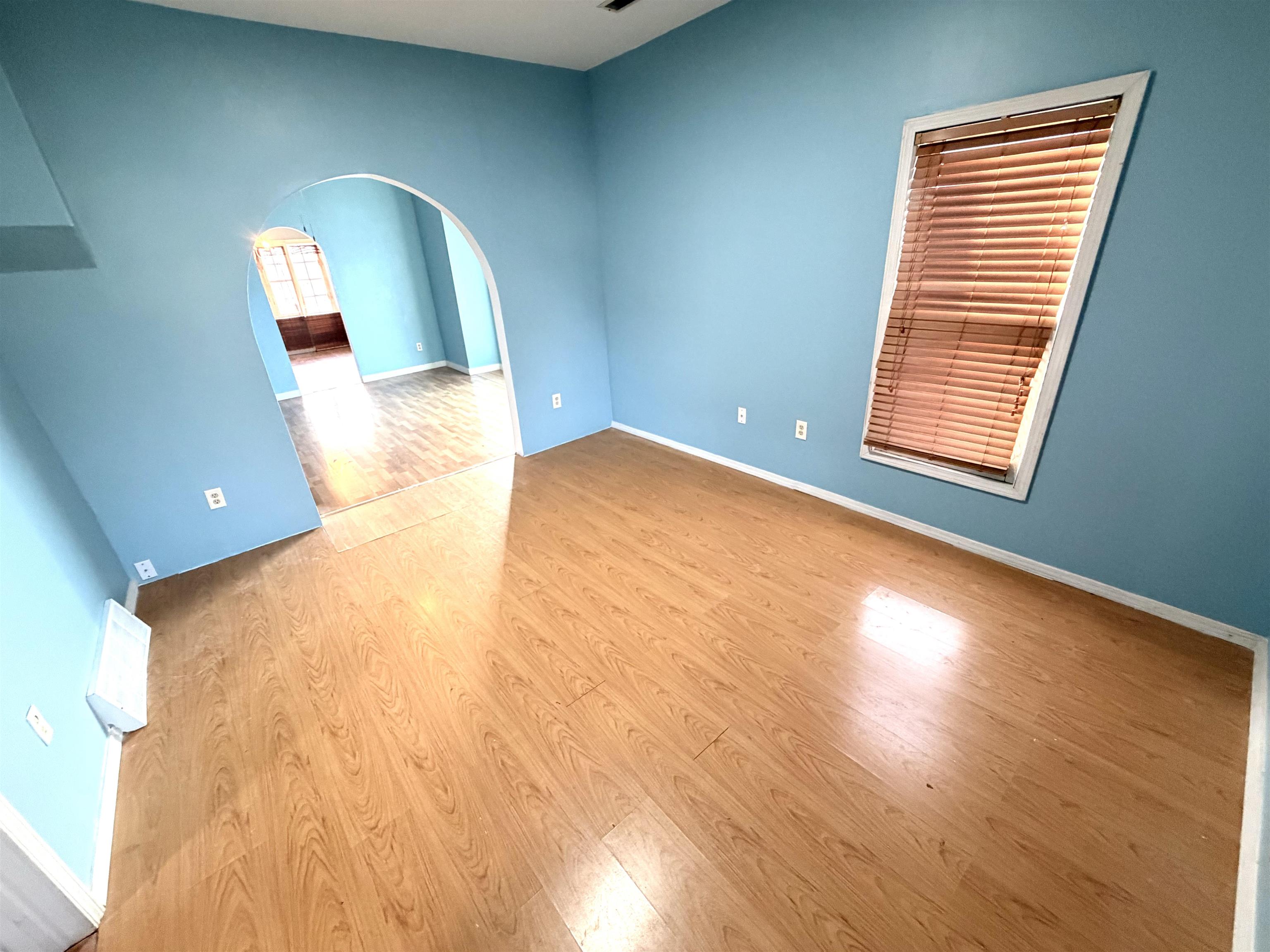 1534 S Main Street Wichita KS 67213