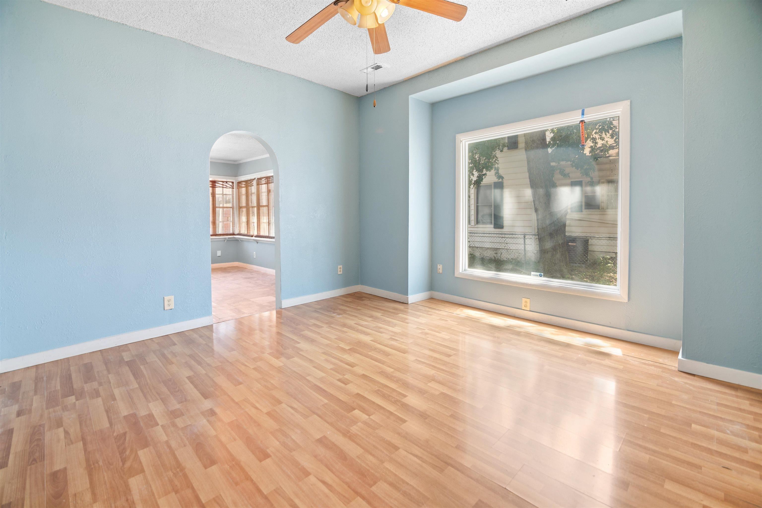 1534 S Main Street Wichita KS 67213
