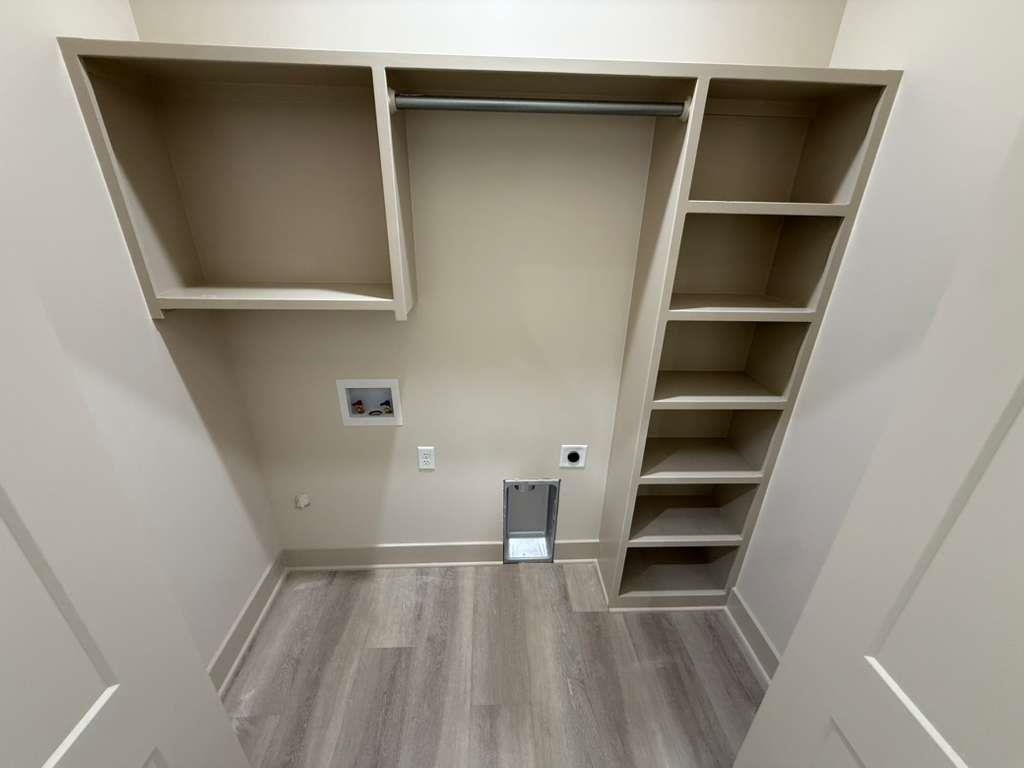 8992 E Forbes Circle Bel Aire KS 67226