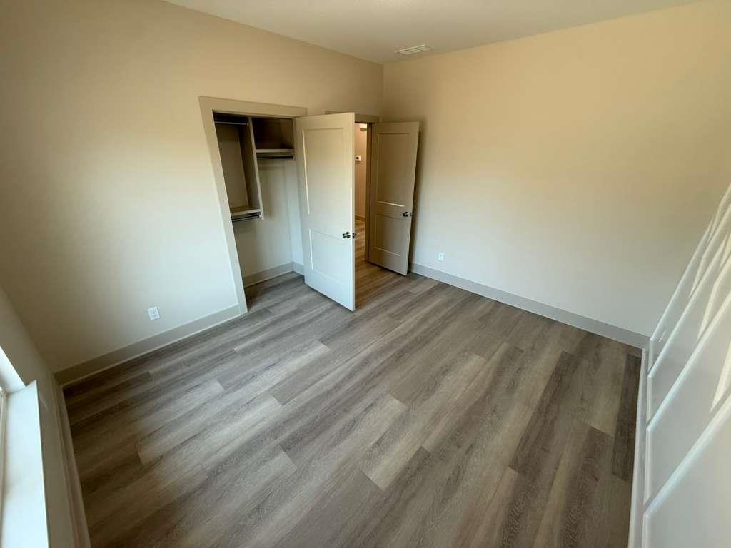 8992 E Forbes Circle Bel Aire KS 67226