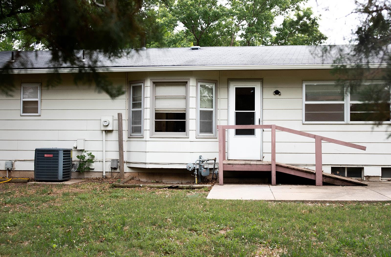 1360 N Murray Wichita KS 67212